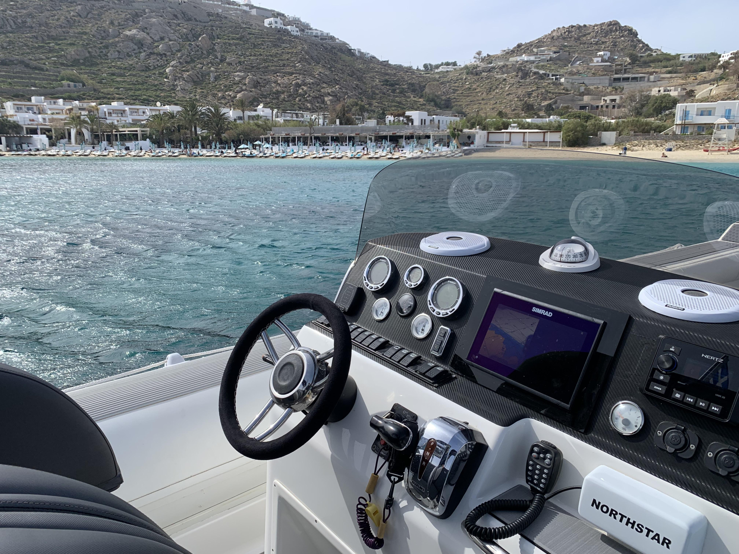 Photo #5 - Superonda 29 (Menatzio) in Mykonos - 23073