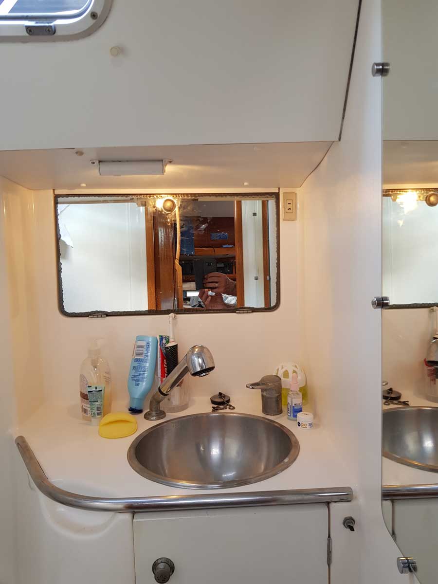 Photo #3 - Sun Odyssey 45.2 (Rapsodia) in Korfu - 23025