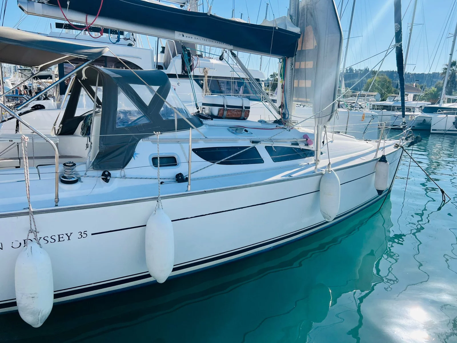 Sun Odyssey 35 (Steropi)  - 1