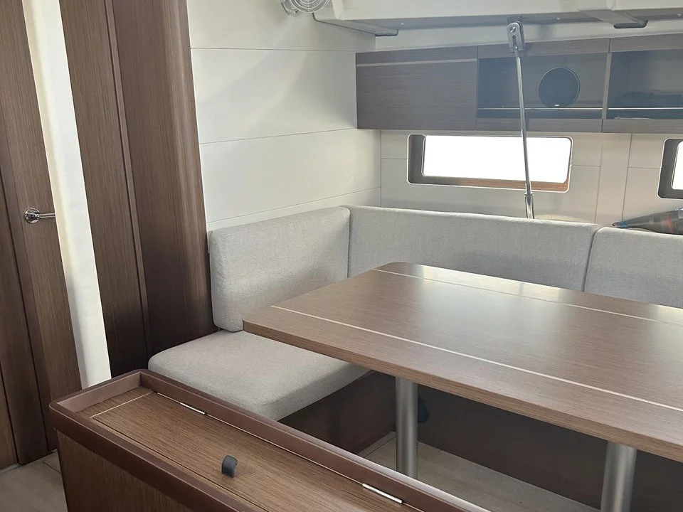 Oceanis 46.1 (Just Dream) Interior image - 17
