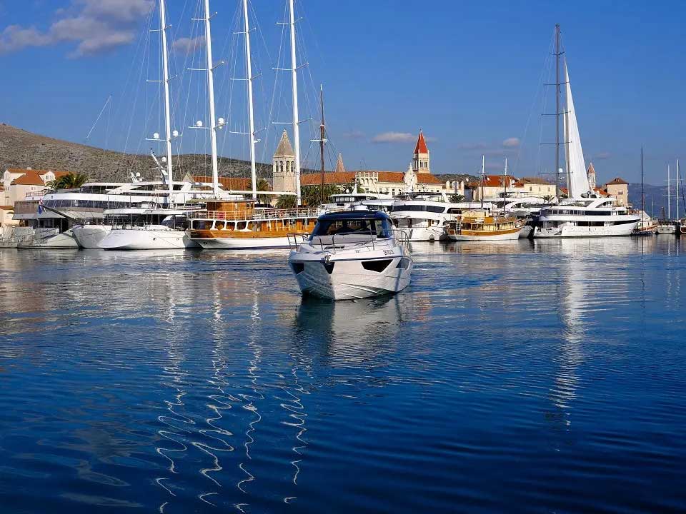 Photo #10 - Focus Power 36 (Focus 36) in Trogir - 23104