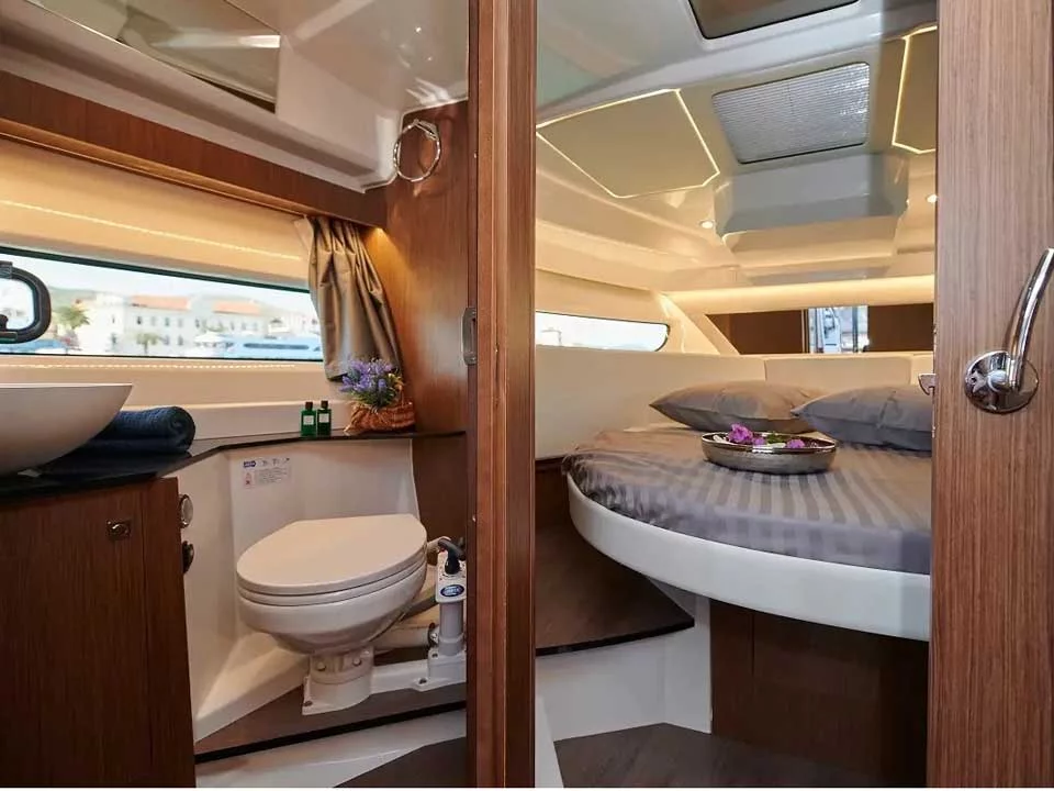 Merry Fisher 1095 FLY (Merry Fisher 1095 Fly) Interior image - 4
