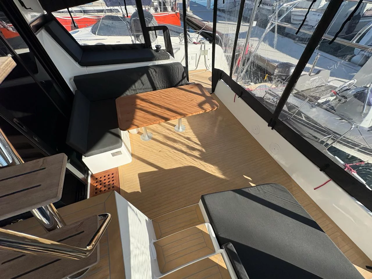 Lagoon 42 (FREE SPIRIT)  - 14
