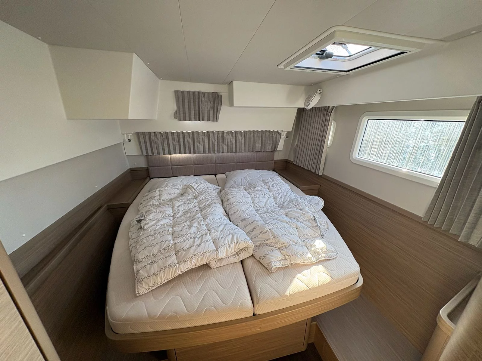 Lagoon 42 (FREE SPIRIT)  - 4