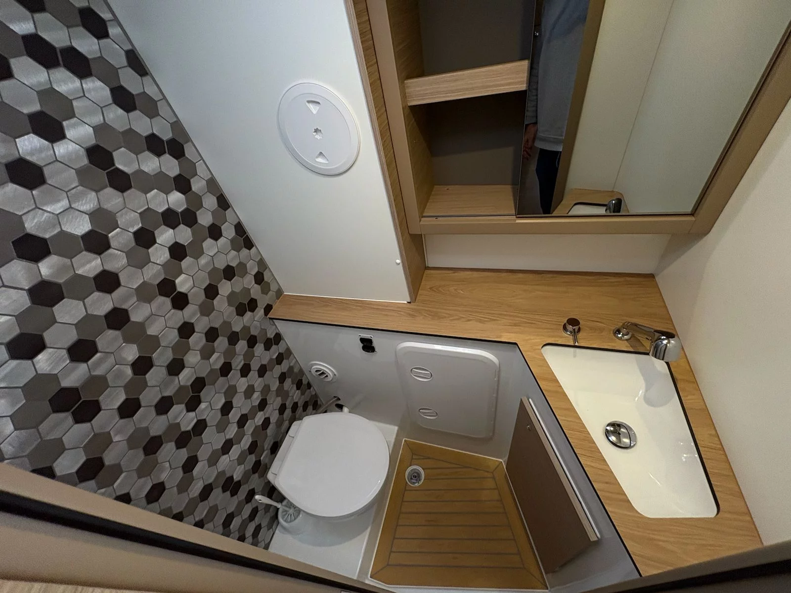 Lagoon 42 (FREE SPIRIT)  - 8