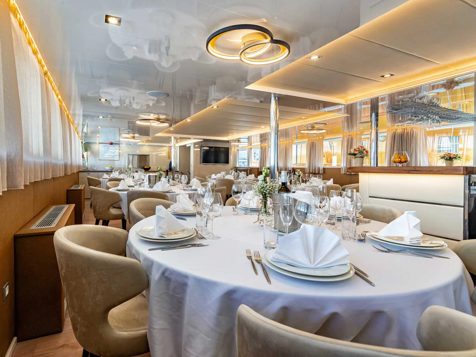 Luxury Motor Yacht (Suzana)  - 59