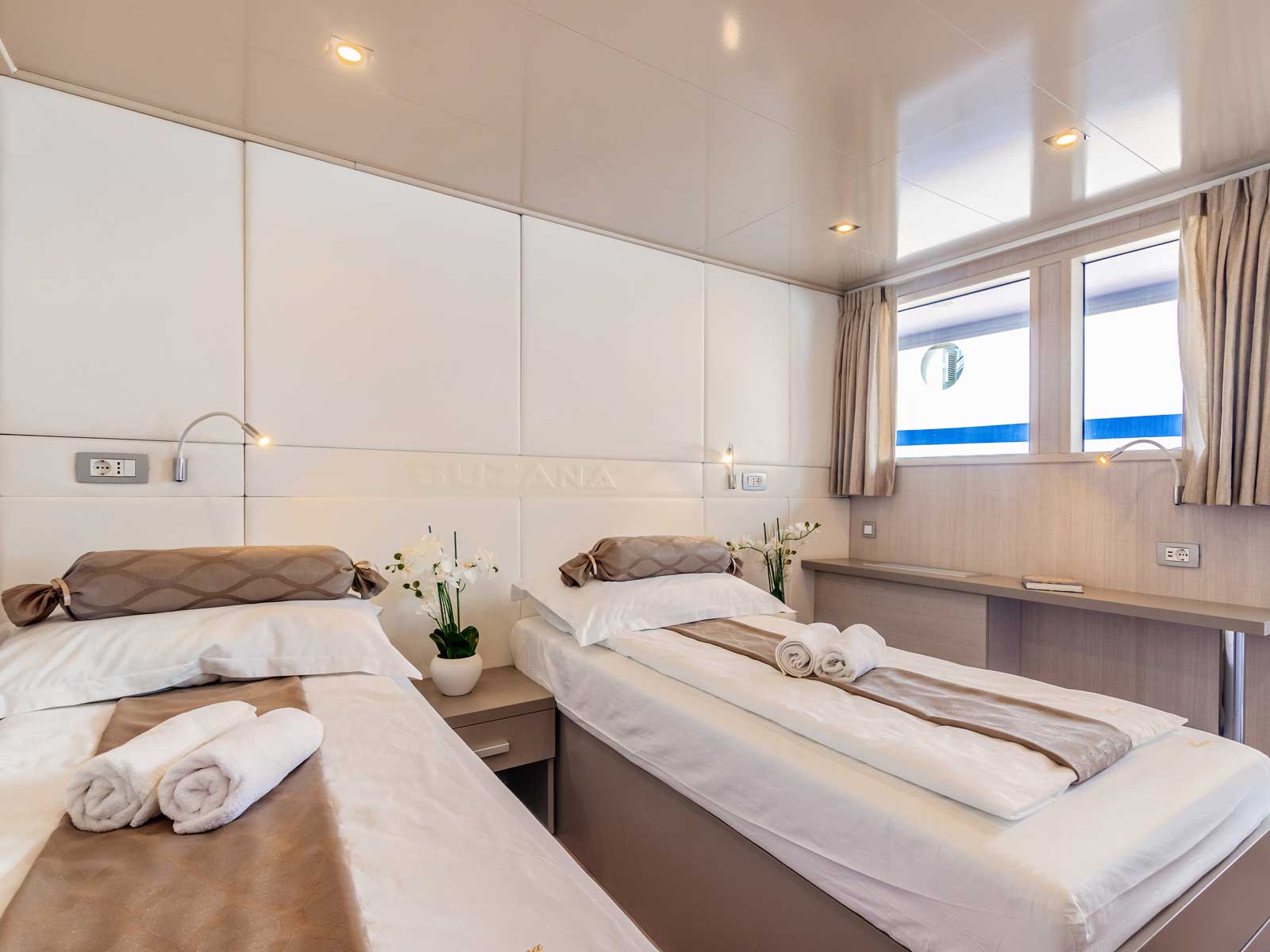 Photo #25 - Luxury Motor Yacht (Suzana) en Split - 18163