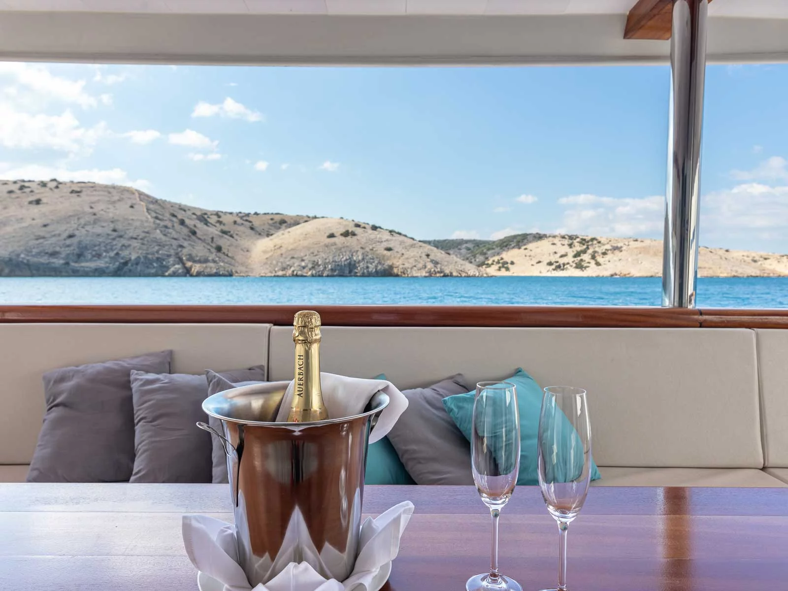 Luxury Motor Yacht (Suzana)  - 49
