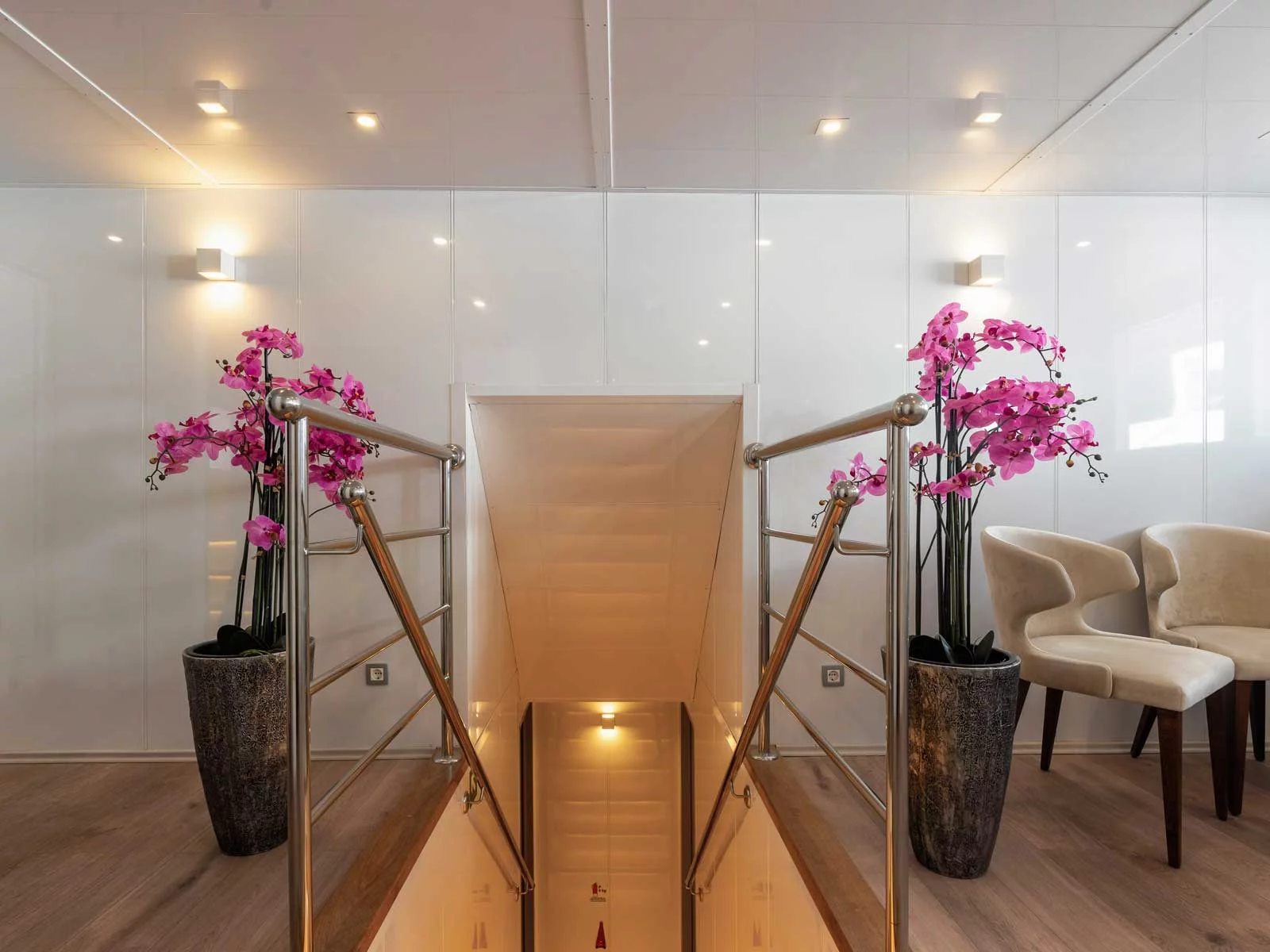 Luxury Motor Yacht (Suzana)  - 18