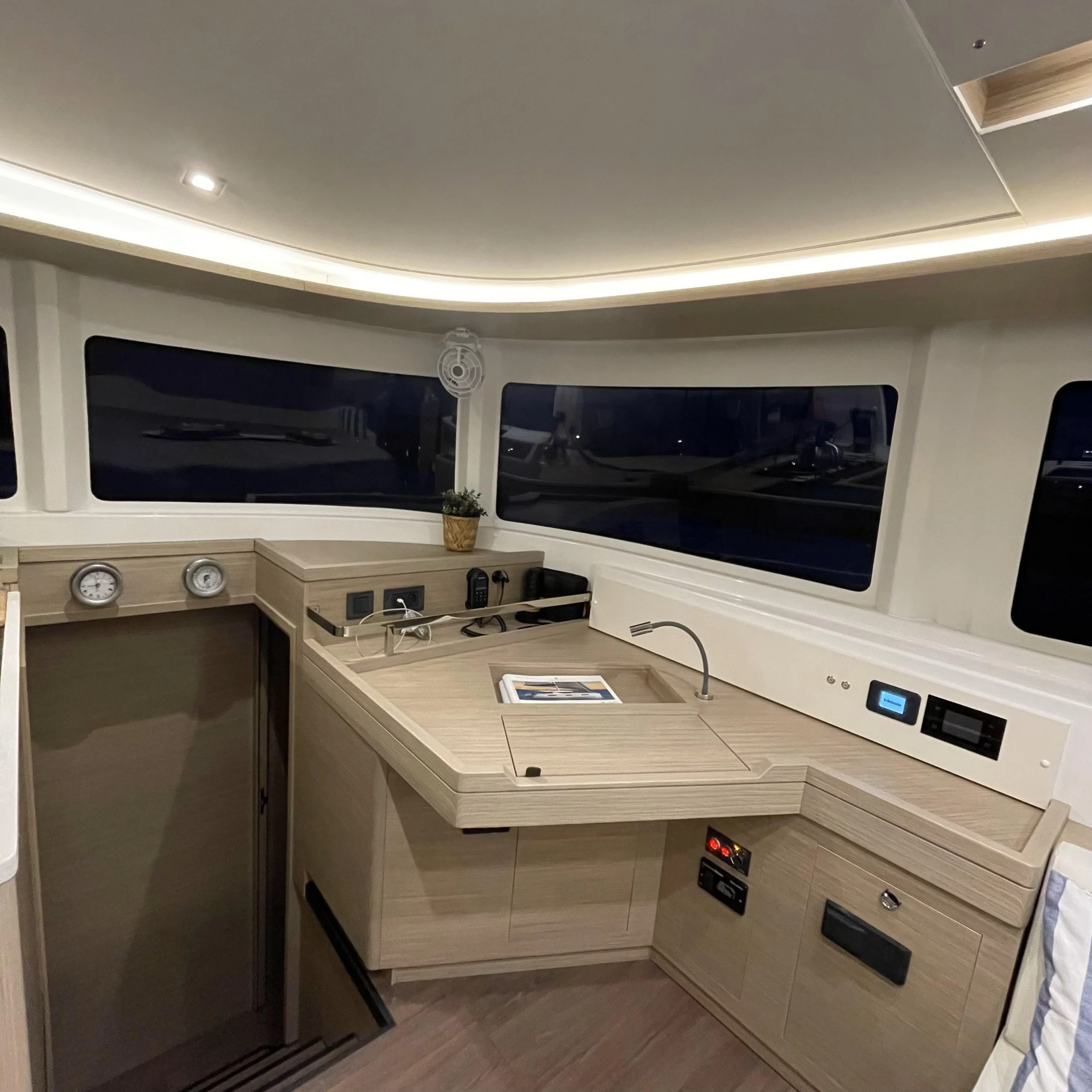 Lagoon 46 (LUXURY Equipped, SKIPPERED only) (AELIA)  - 9