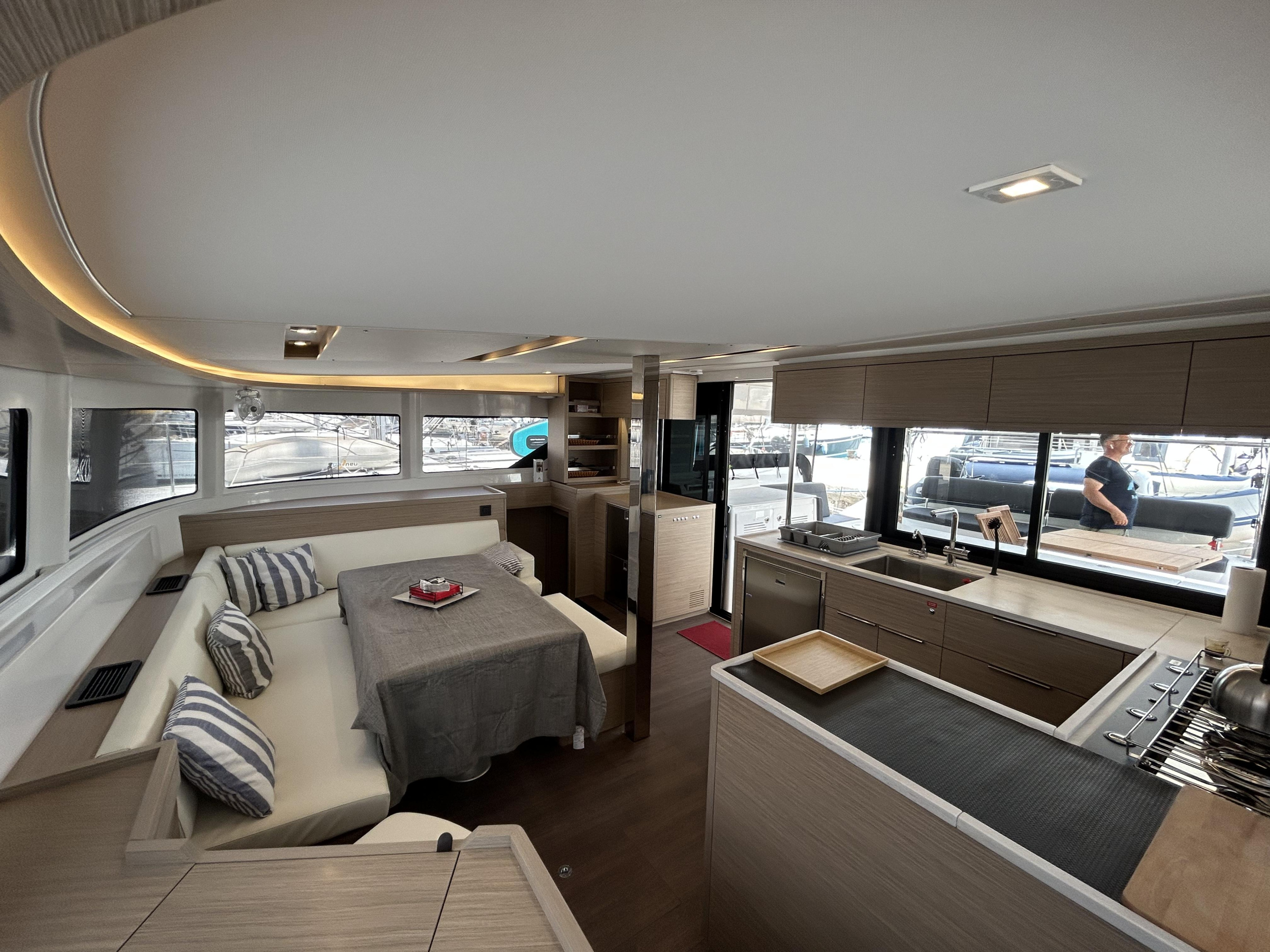 Photo #19 - Lagoon 46 (LUXURY Equipped, SKIPPERED only) (AELIA) en Atenas - 23127