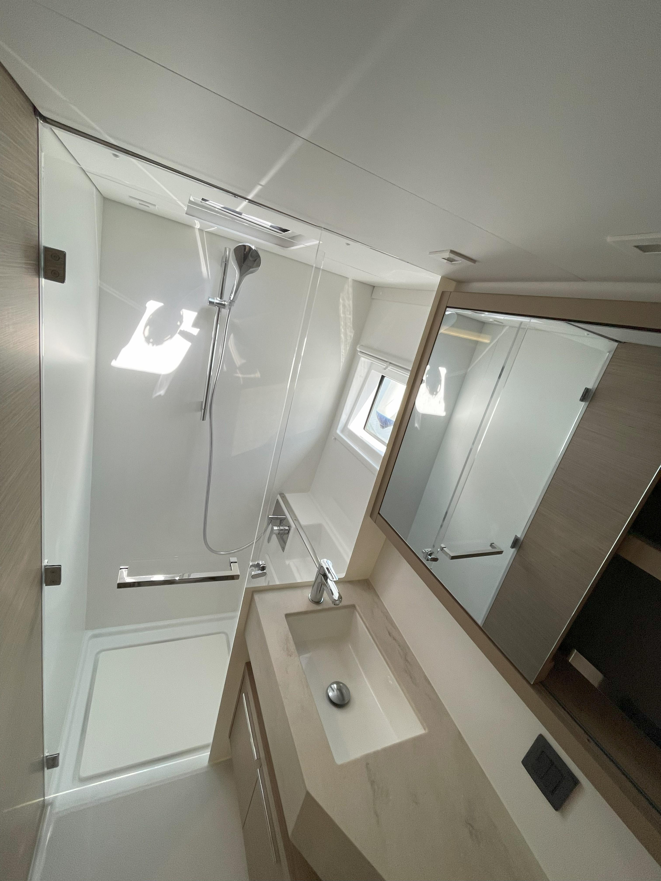 Photo #13 - Lagoon 46 (LUXURY Equipped, SKIPPERED only) (AELIA) en Atenas - 23127