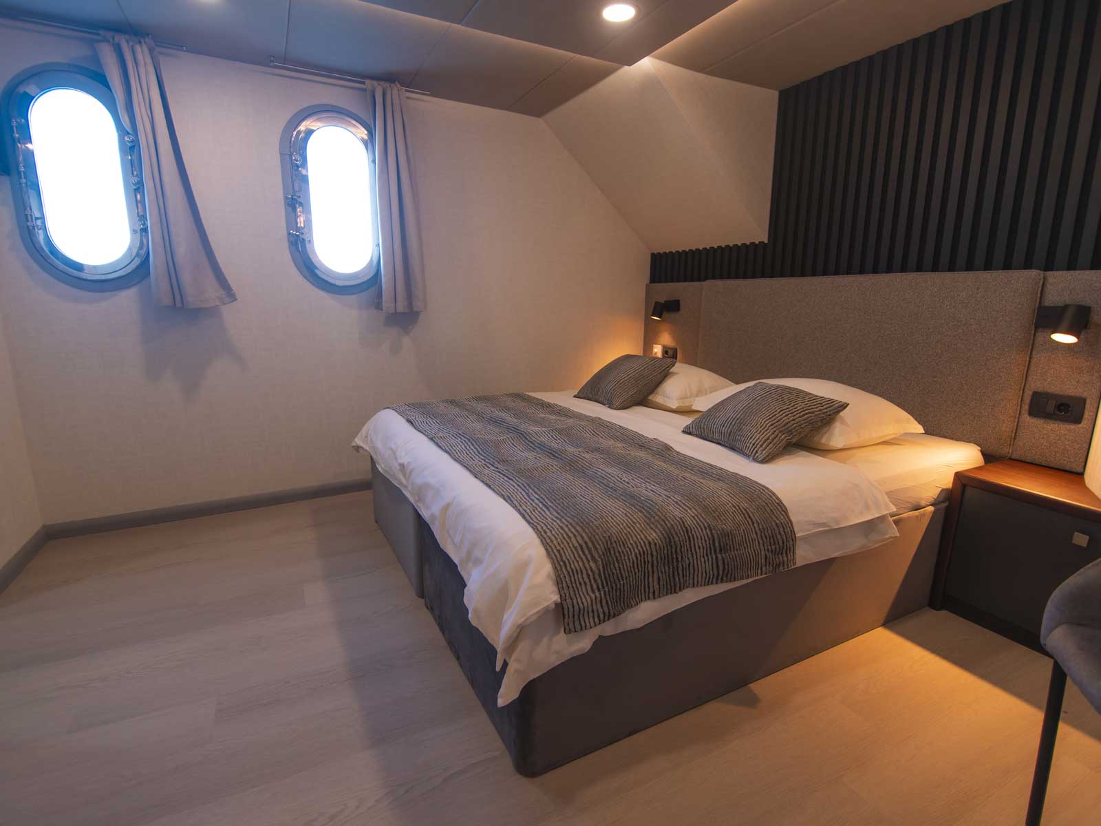Photo #2 - Luxury Motor Yacht (Diamond) in Split - 18204
