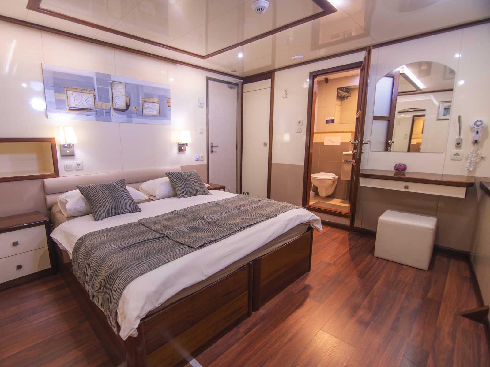 Photo #49 - Luxury Motor Yacht (Diamond) in Split - 18204