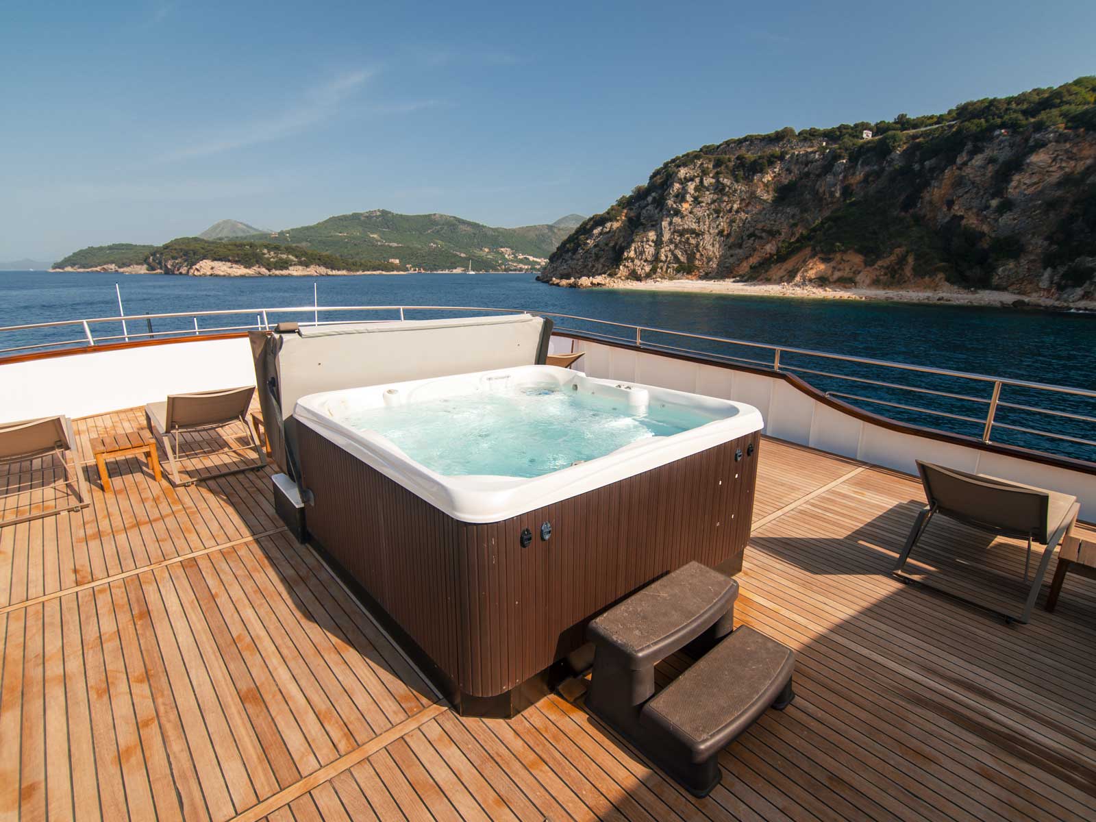 Photo #32 - Luxury Motor Yacht (Diamond) in Split - 18204