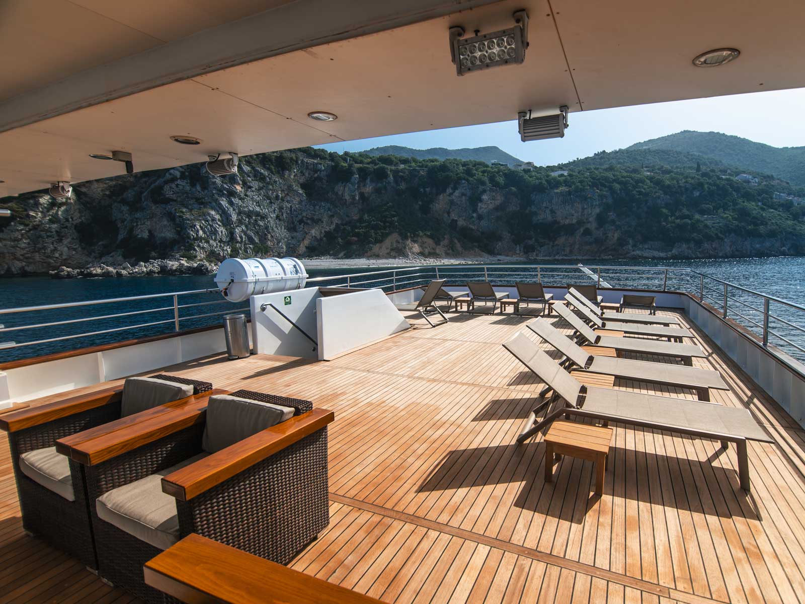 Photo #7 - Luxury Motor Yacht (Diamond) in Split - 18204