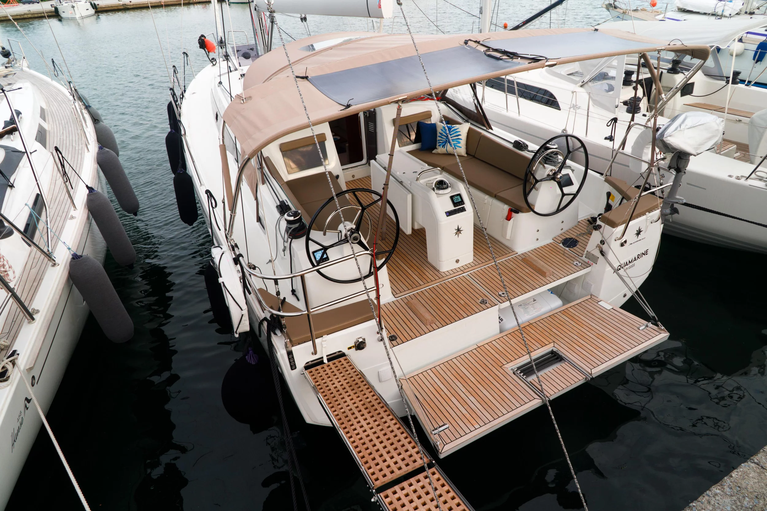 Sun Odyssey 410 (Aquamarine)  - 62