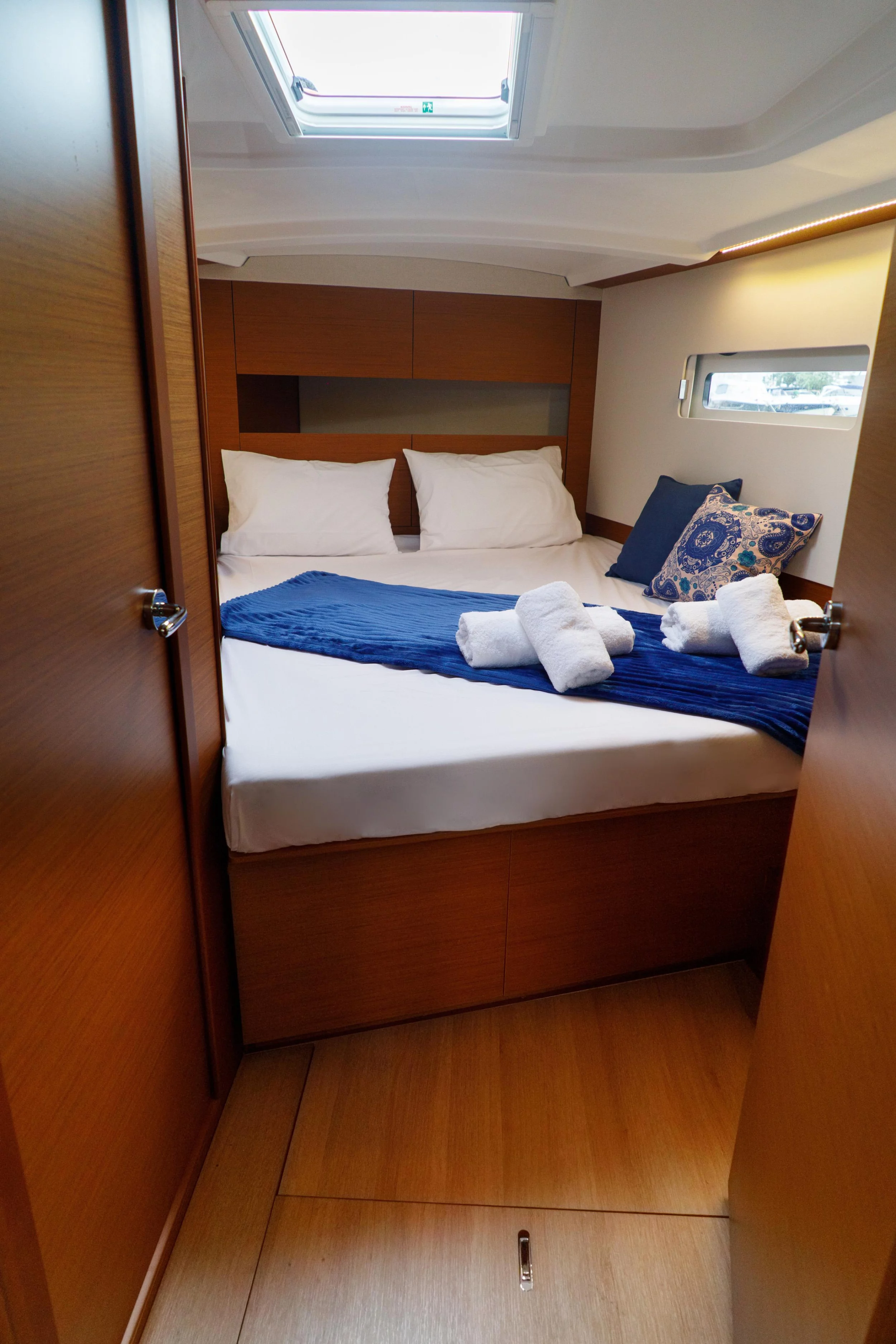 Sun Odyssey 410 (Aquamarine)  - 52
