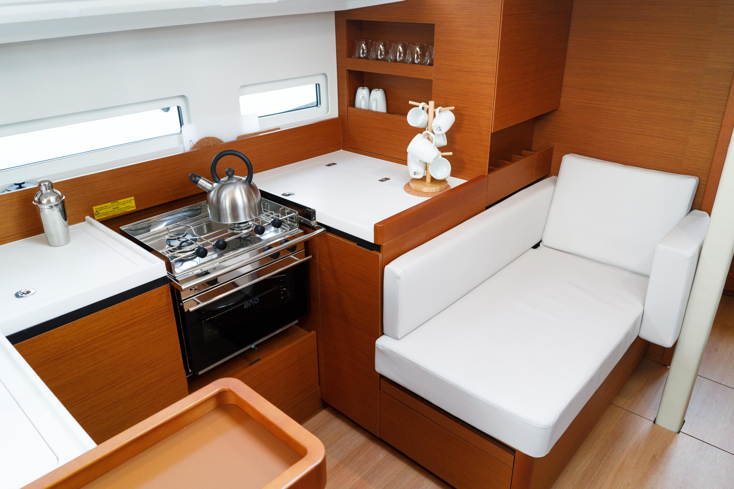Photo #11 - Sun Odyssey 410 (Aquamarine) in Lefkada - 23138