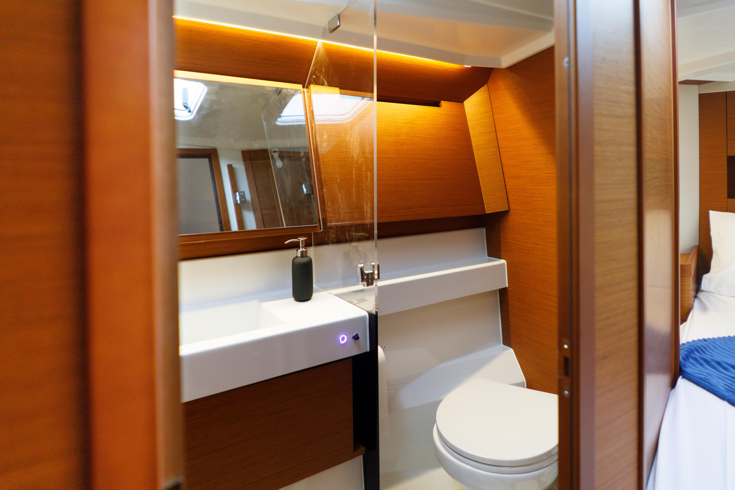 Photo #37 - Sun Odyssey 410 (Aquamarine) in Lefkada - 23138