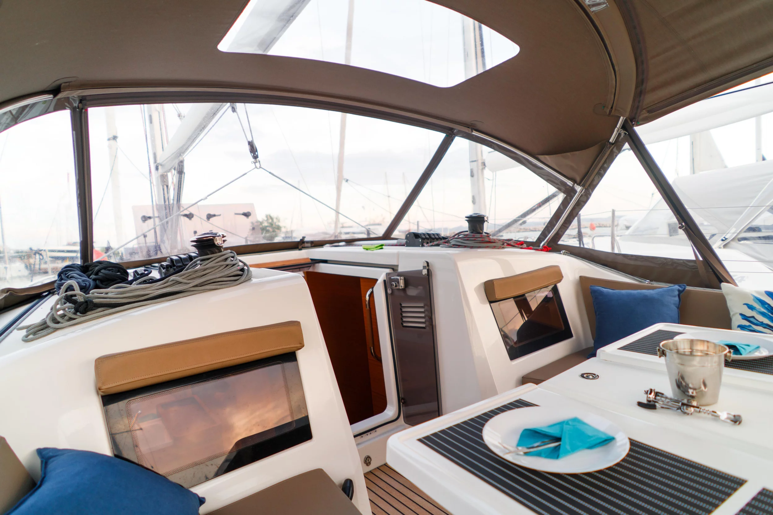 Sun Odyssey 410 (Aquamarine)  - 61