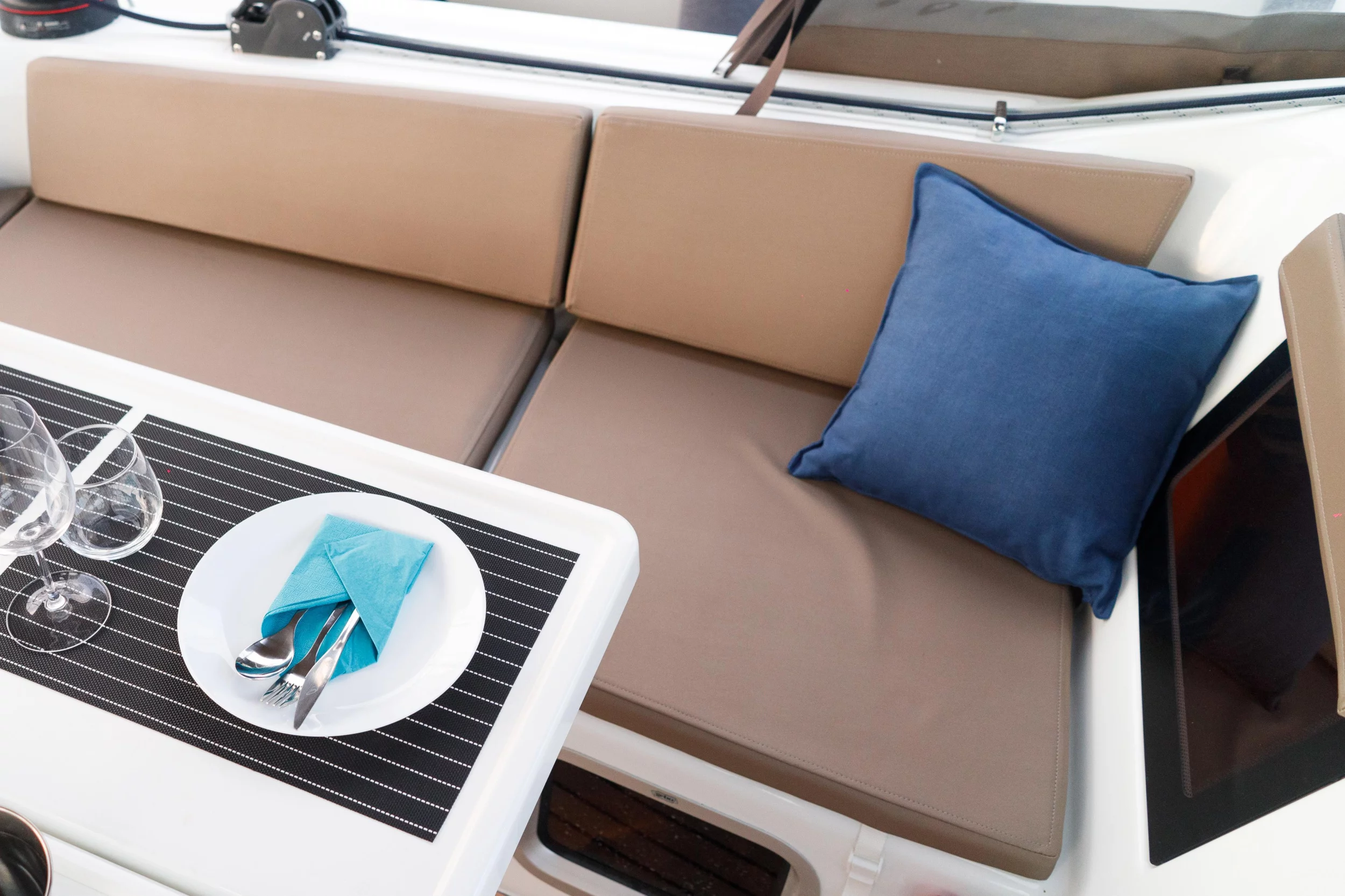 Sun Odyssey 410 (Aquamarine)  - 47