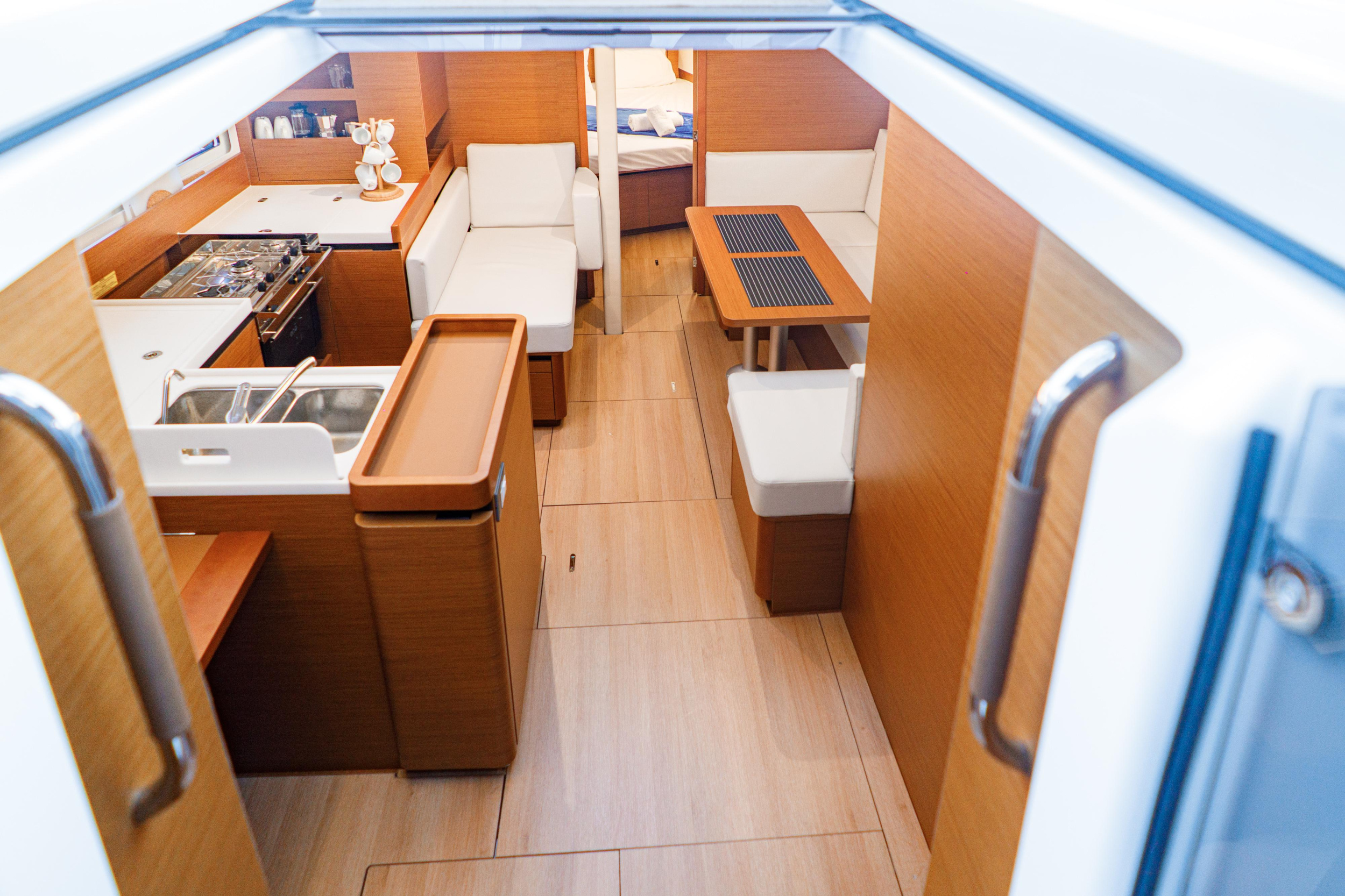 Photo #16 - Sun Odyssey 410 (Aquamarine) in Lefkada - 23138