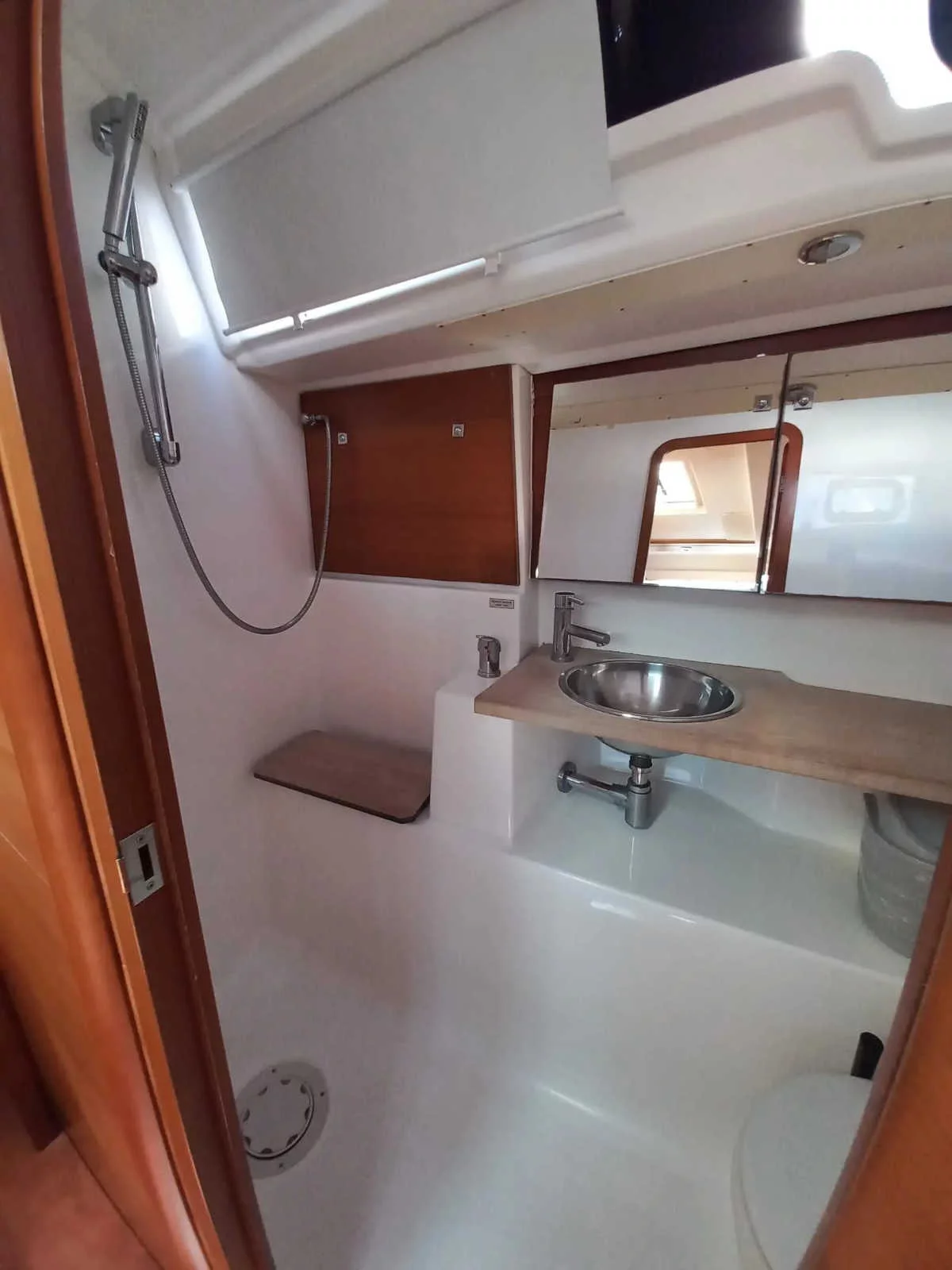 Dufour 410 Grand Large (Julia)  - 15