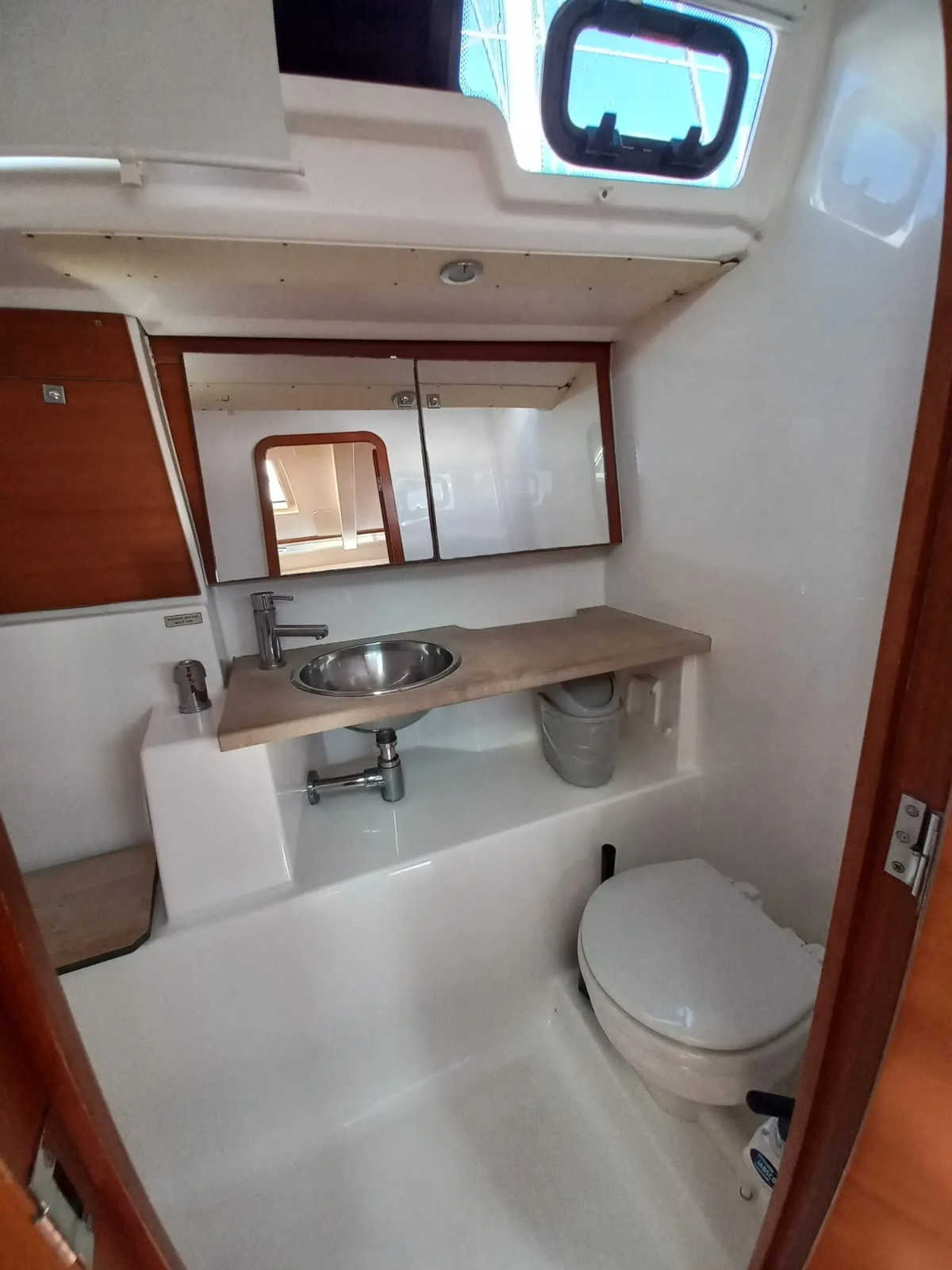 Photo #22 - Dufour 410 Grand Large (Julia) en Marmaris - 23153
