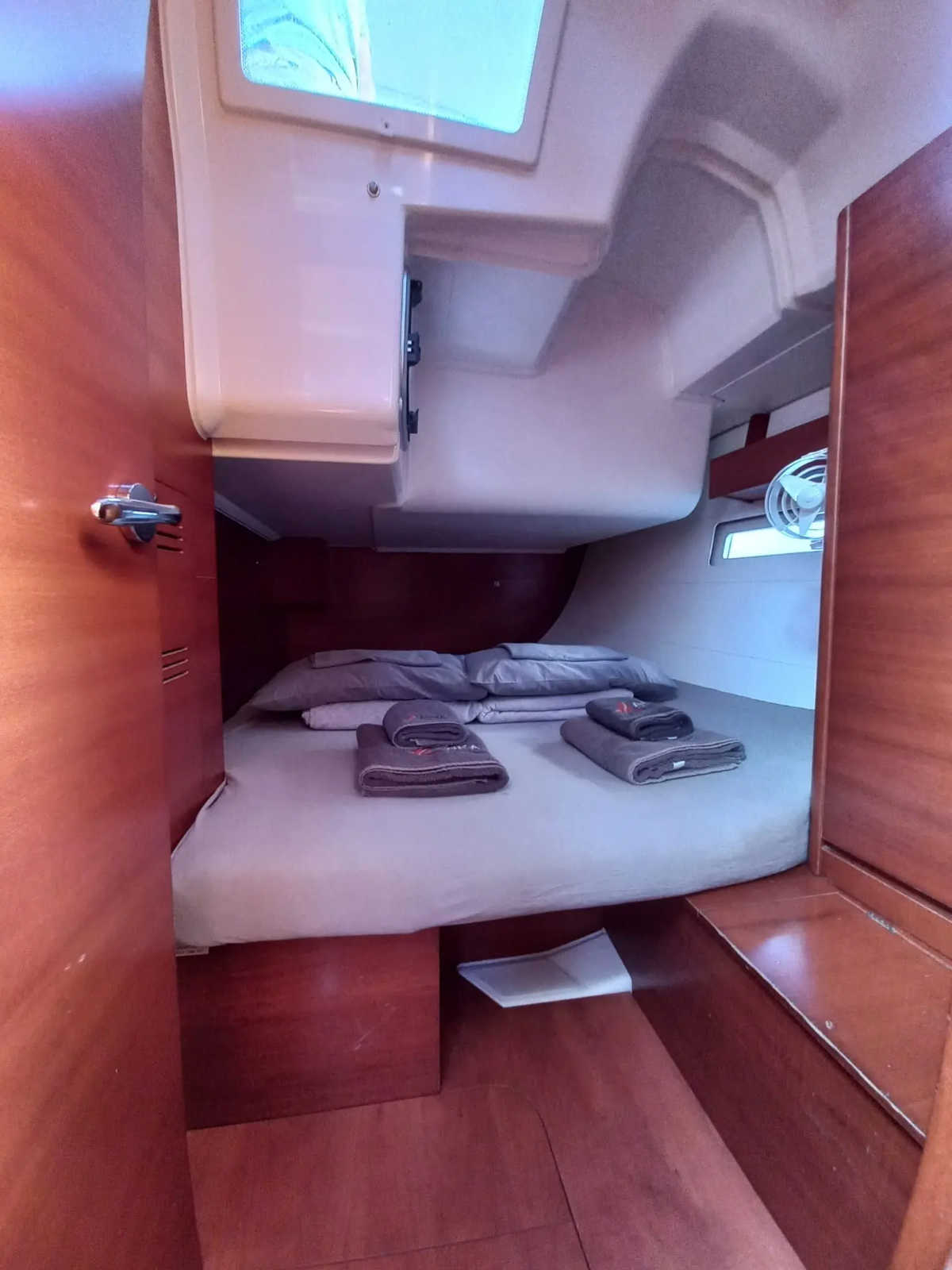 Photo #7 - Dufour 410 Grand Large (Julia) en Marmaris - 23153