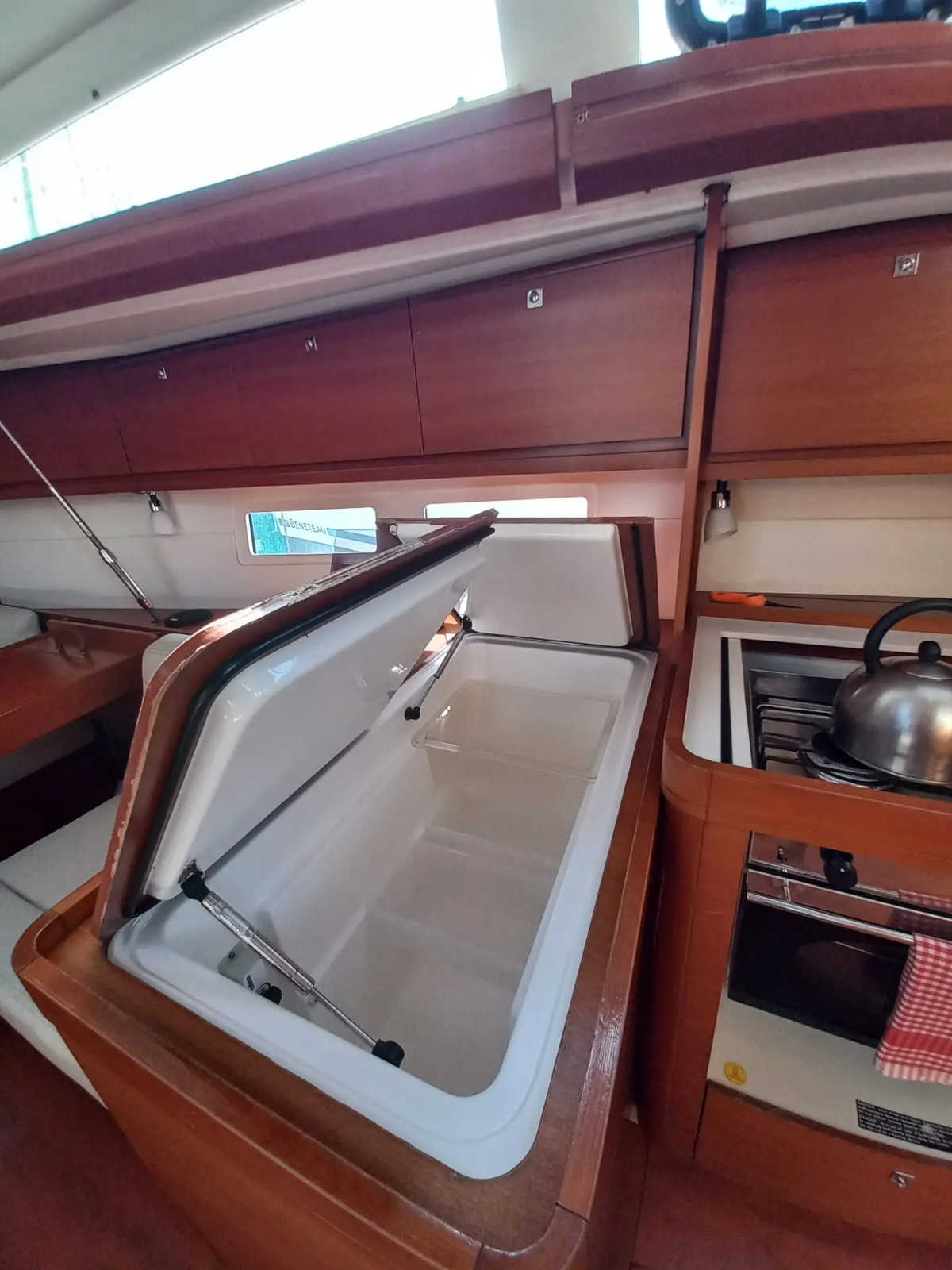 Photo #14 - Dufour 410 Grand Large (Julia) en Marmaris - 23153