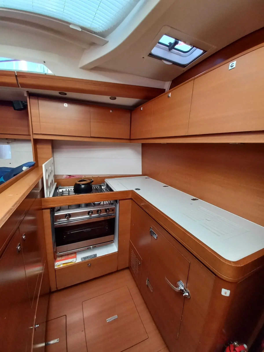 Photo #7 - Dufour 500 Grand Large (Maestro) in Marmaris - 23159