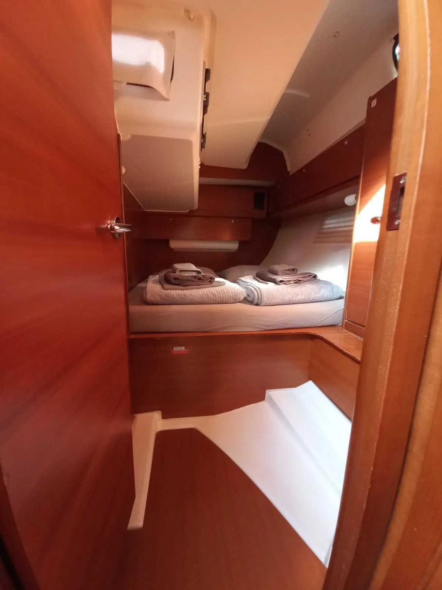 Photo #8 - Dufour 500 Grand Large (Maestro) in Marmaris - 23159