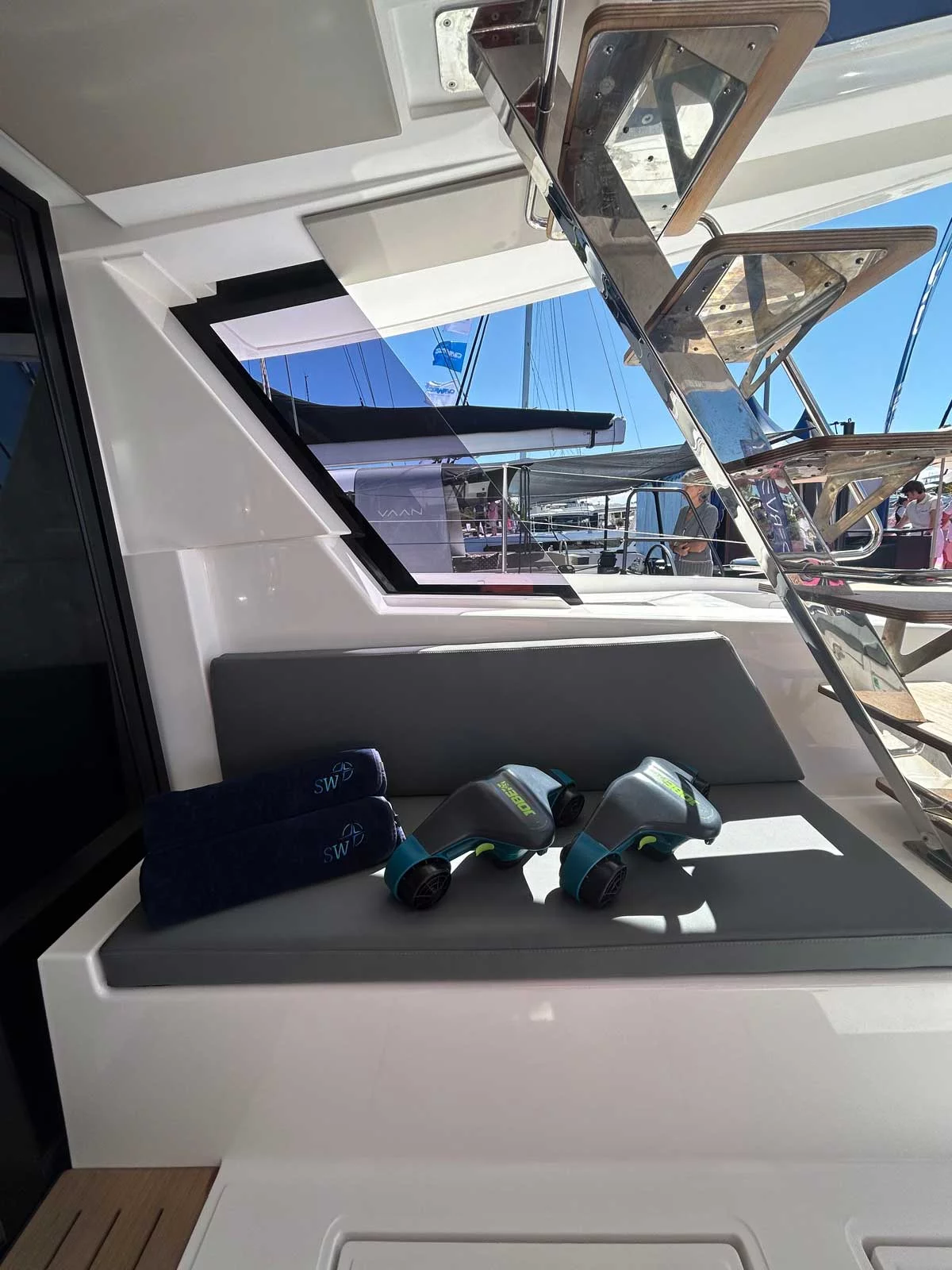 Cervetti 44 Sail (Just Wonder)  - 16