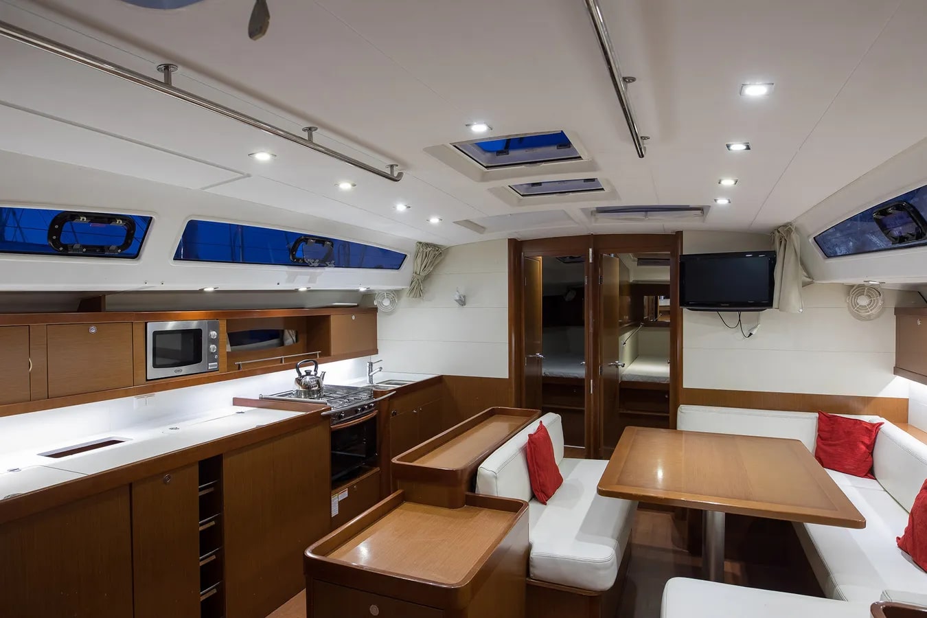 Photo #7 - Oceanis 50 Family (Vanessa M) in Lefkada - 23170