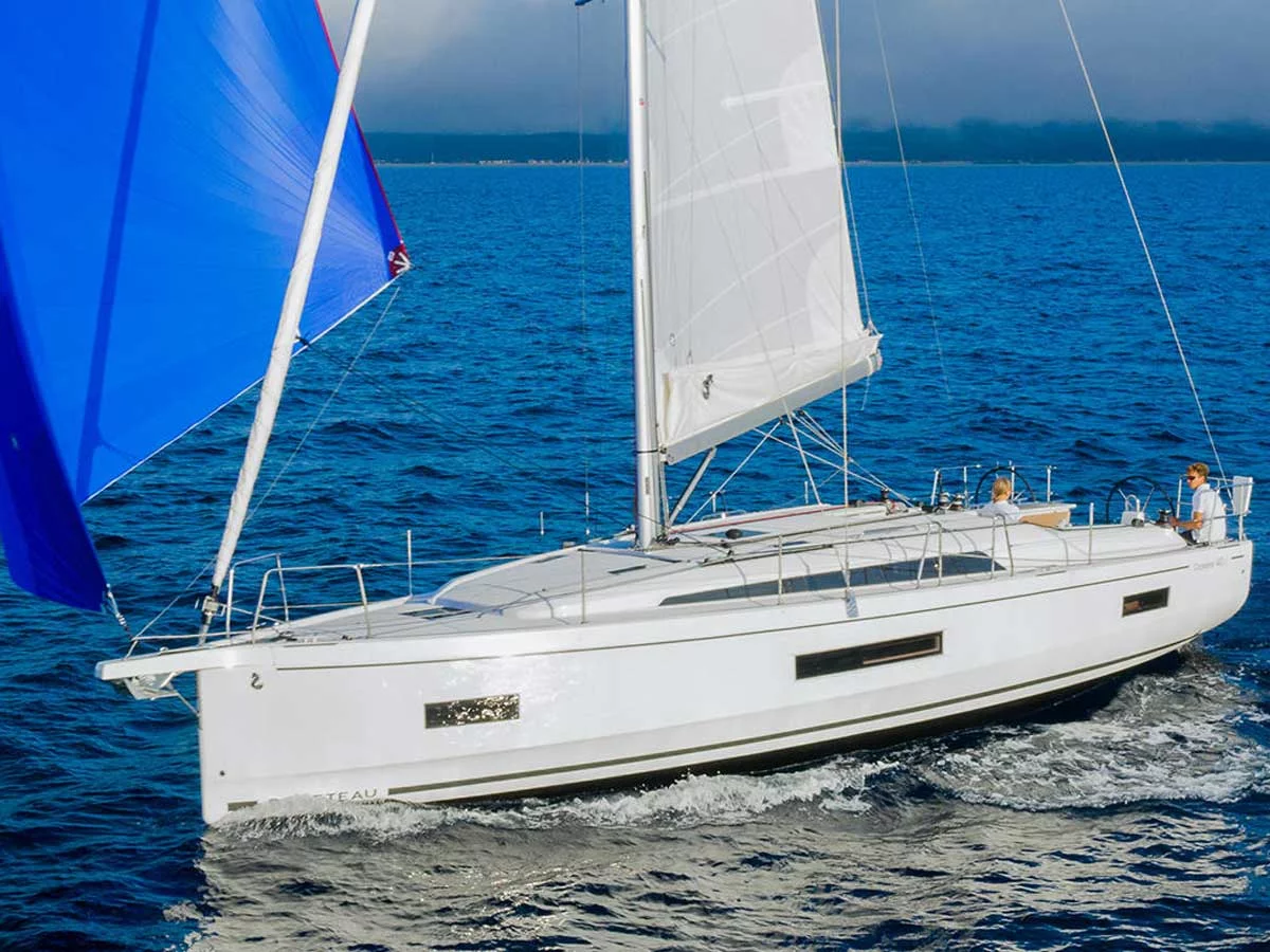 Oceanis 40.1 (Just Wind)  - 2