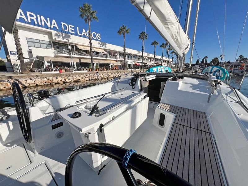 Photo #6 - Oceanis 40.1 (Just Wind) in Lagos - 23165