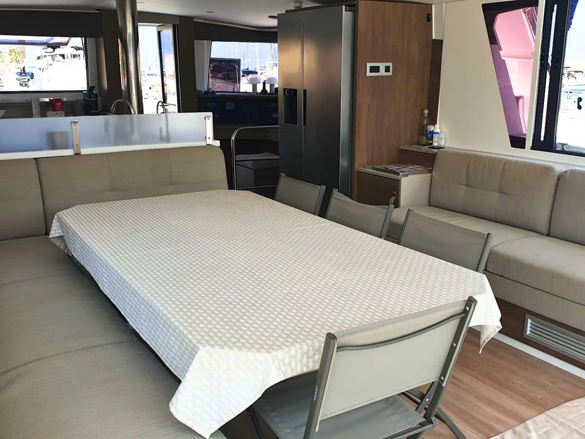 Bali 4.6 (Lux) Interior image - 5