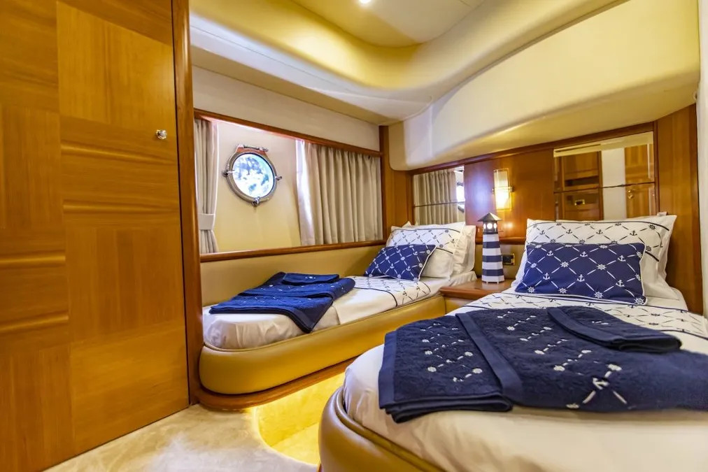 Photo #8 - Azimut 62 Fly (Efe 01) in Gocek - 23201