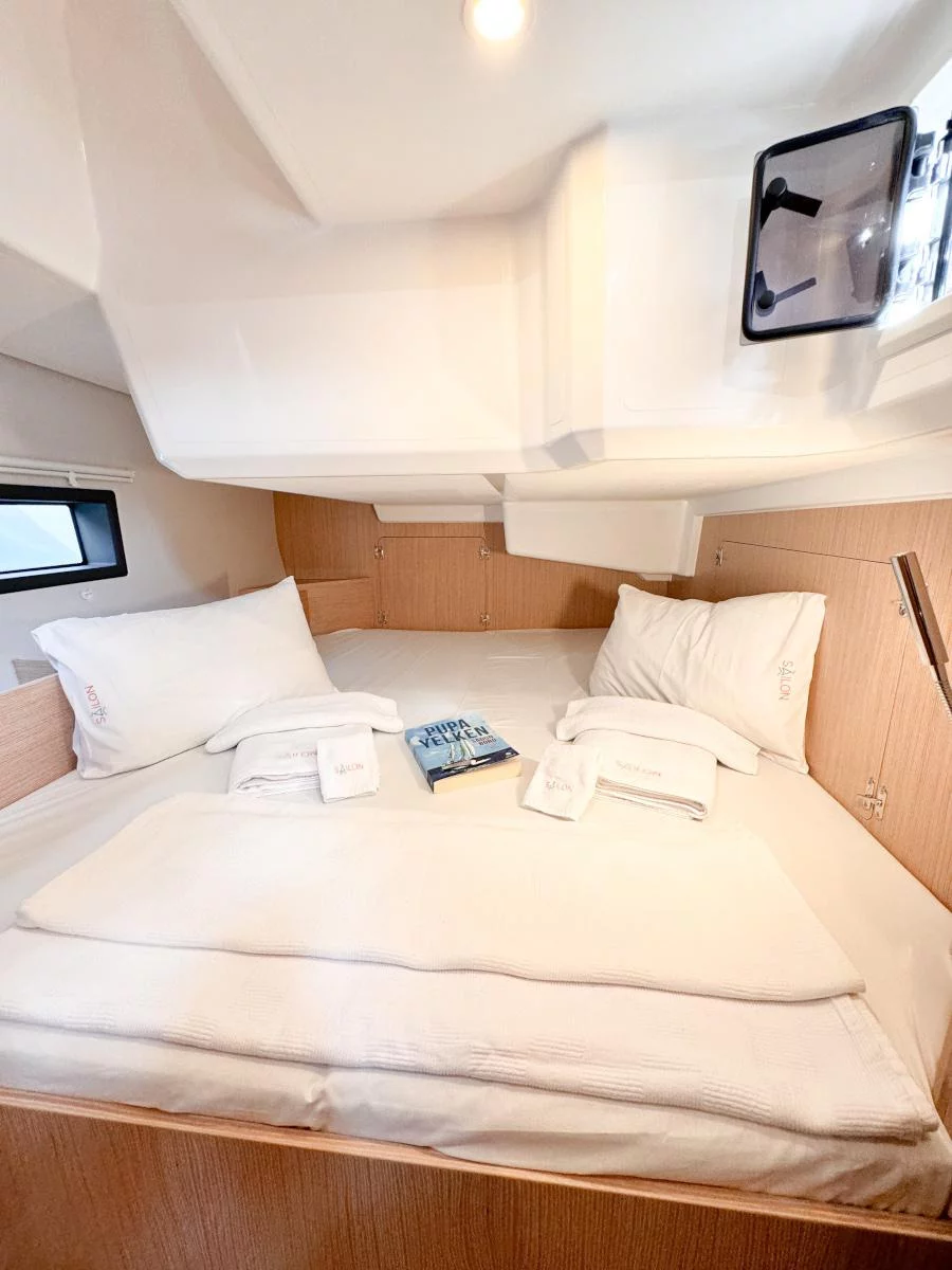 Bavaria C42 (Joy)  - 8