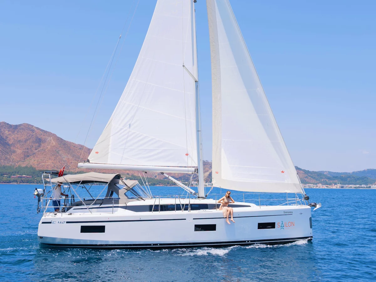 Bavaria C42 (Sorores) Main image - 0