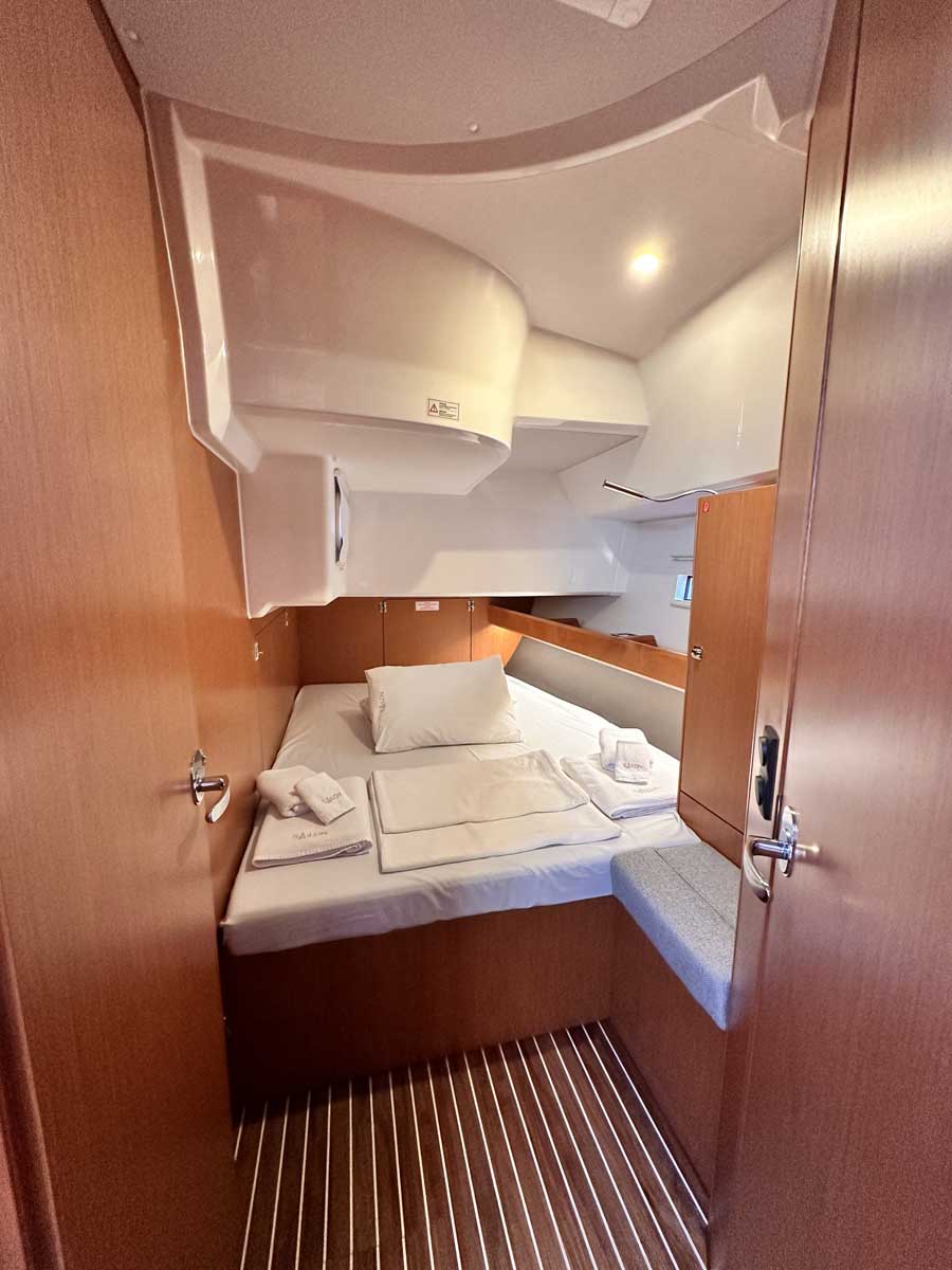 Photo #12 - Bavaria Cruiser 46 (Classy) in Marmaris - 17356