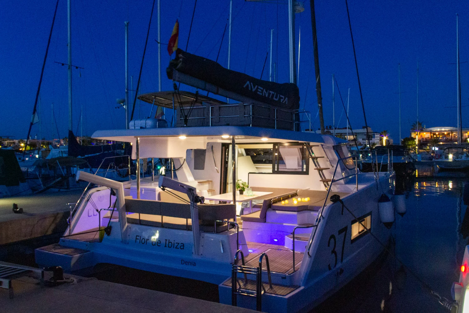 Aventura 37 (Flor de Ibiza)  - 71