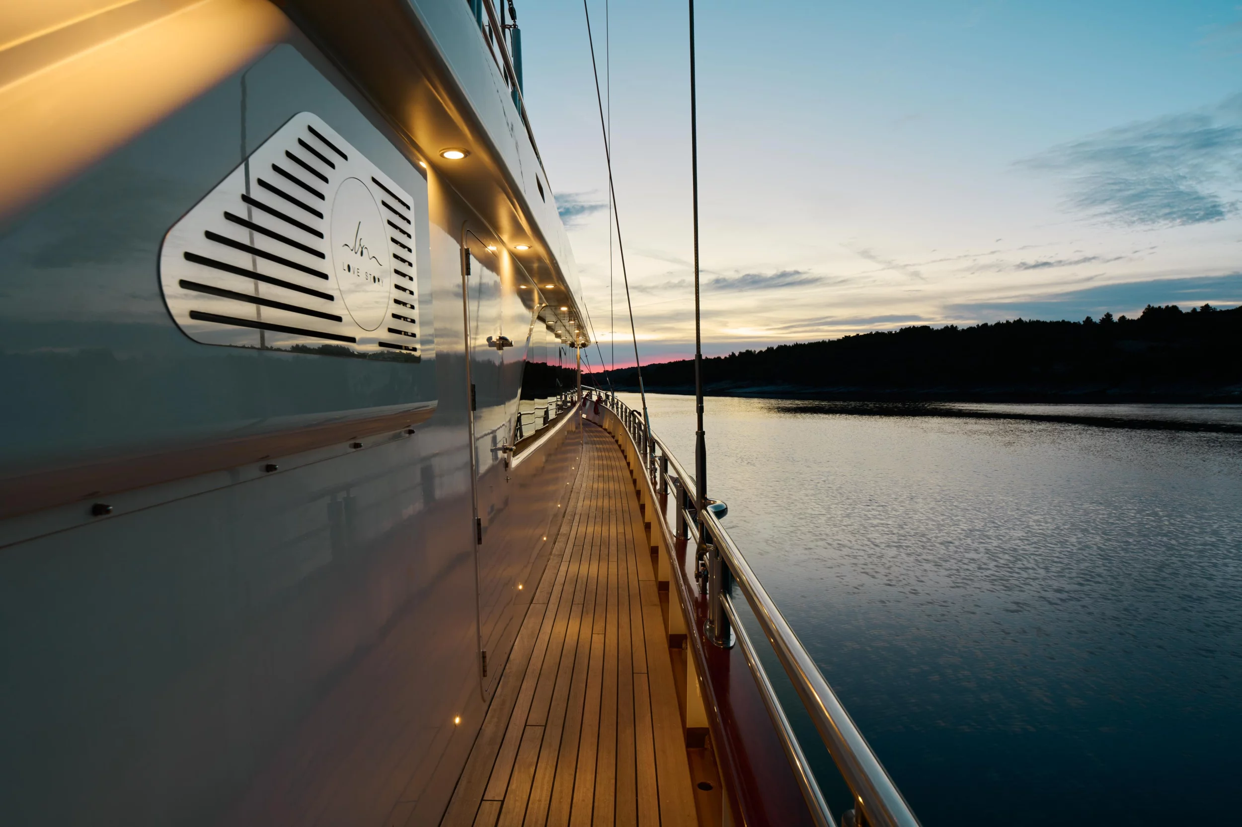 Motoryacht Love Story (Love Story)  - 30