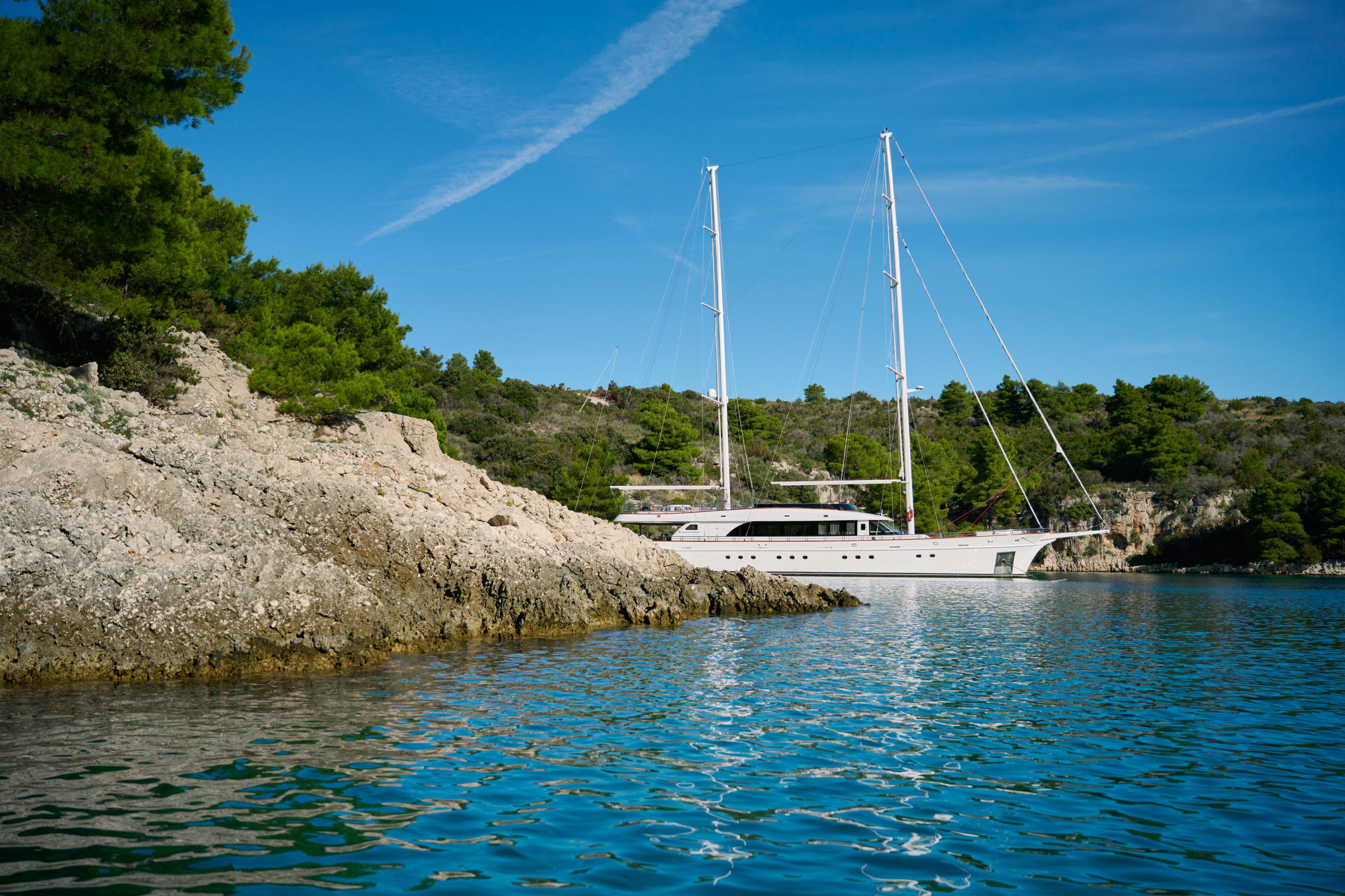 Photo #18 - Motoryacht Love Story (Love Story) in Split - 16093
