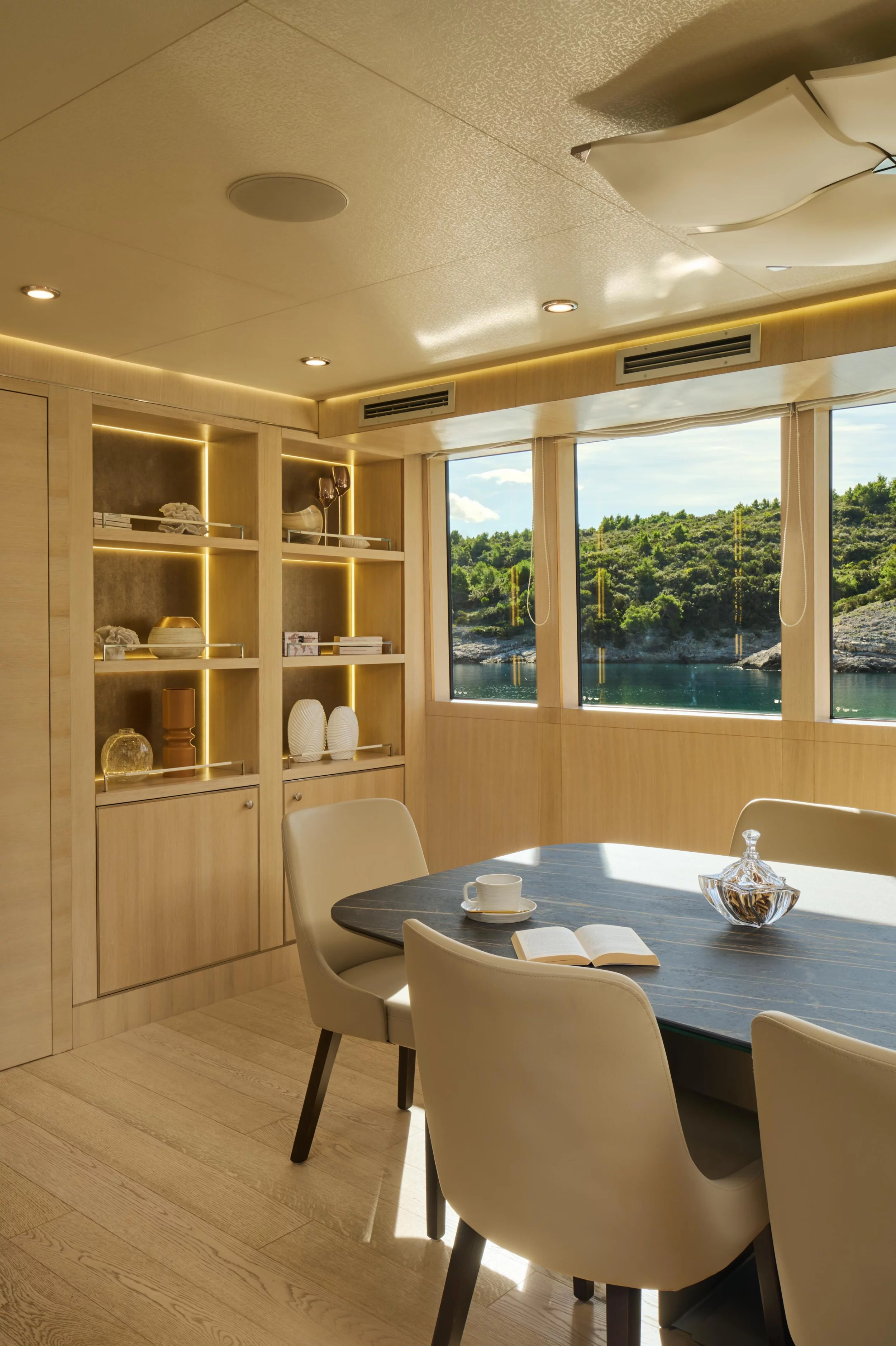 Motoryacht Love Story (Love Story)  - 9