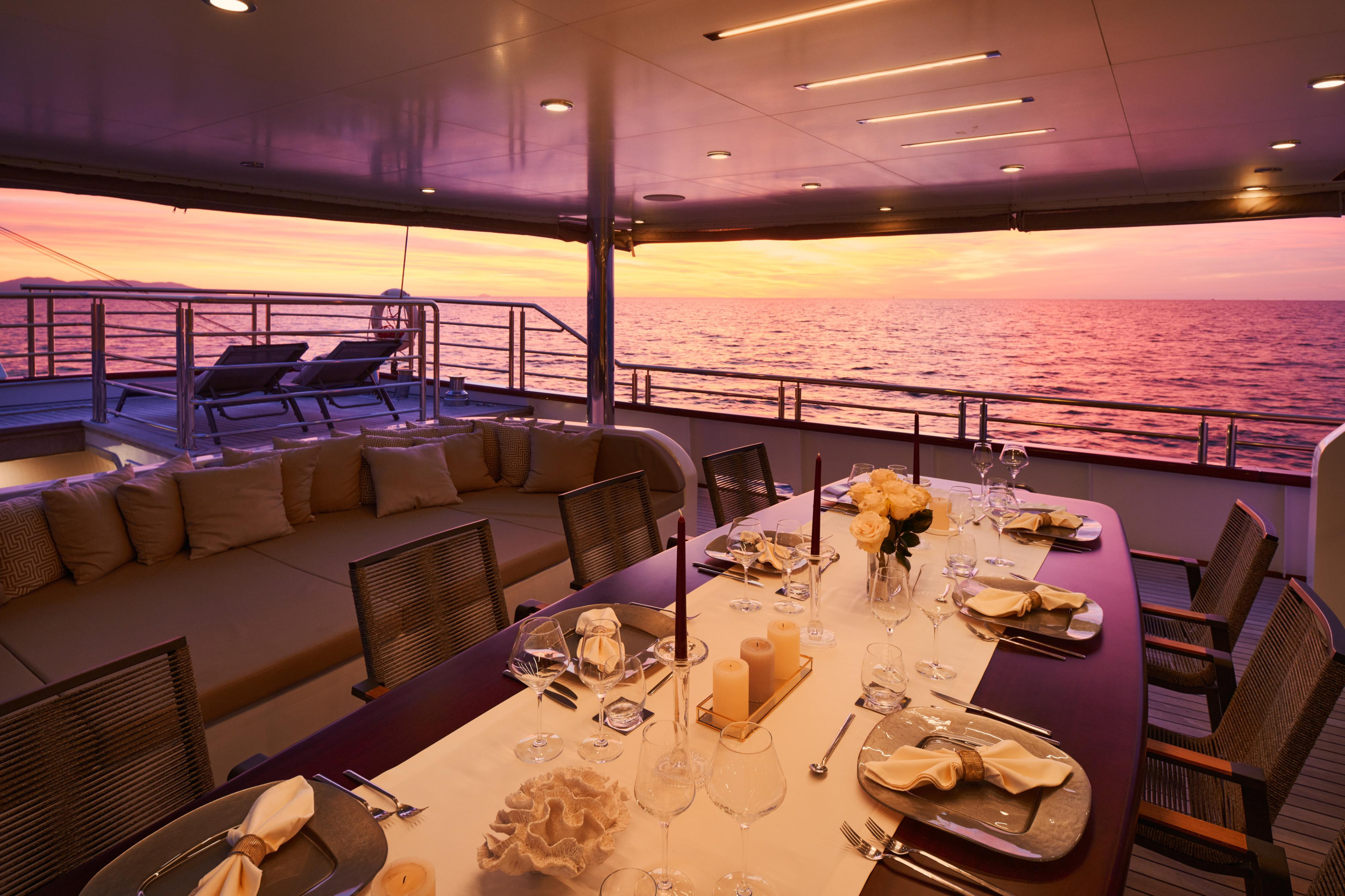 Photo #44 - Motoryacht Love Story (Love Story) in Split - 16093