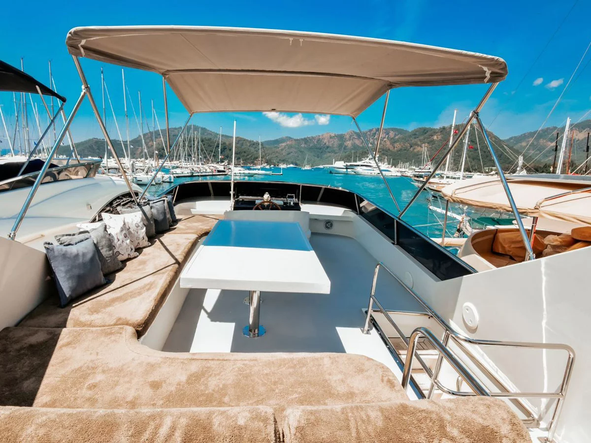 Motoryacht (Hayalim)  - 11