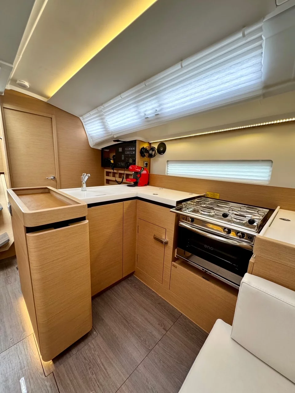 Sun Odyssey 410 (LUCIA)  - 19
