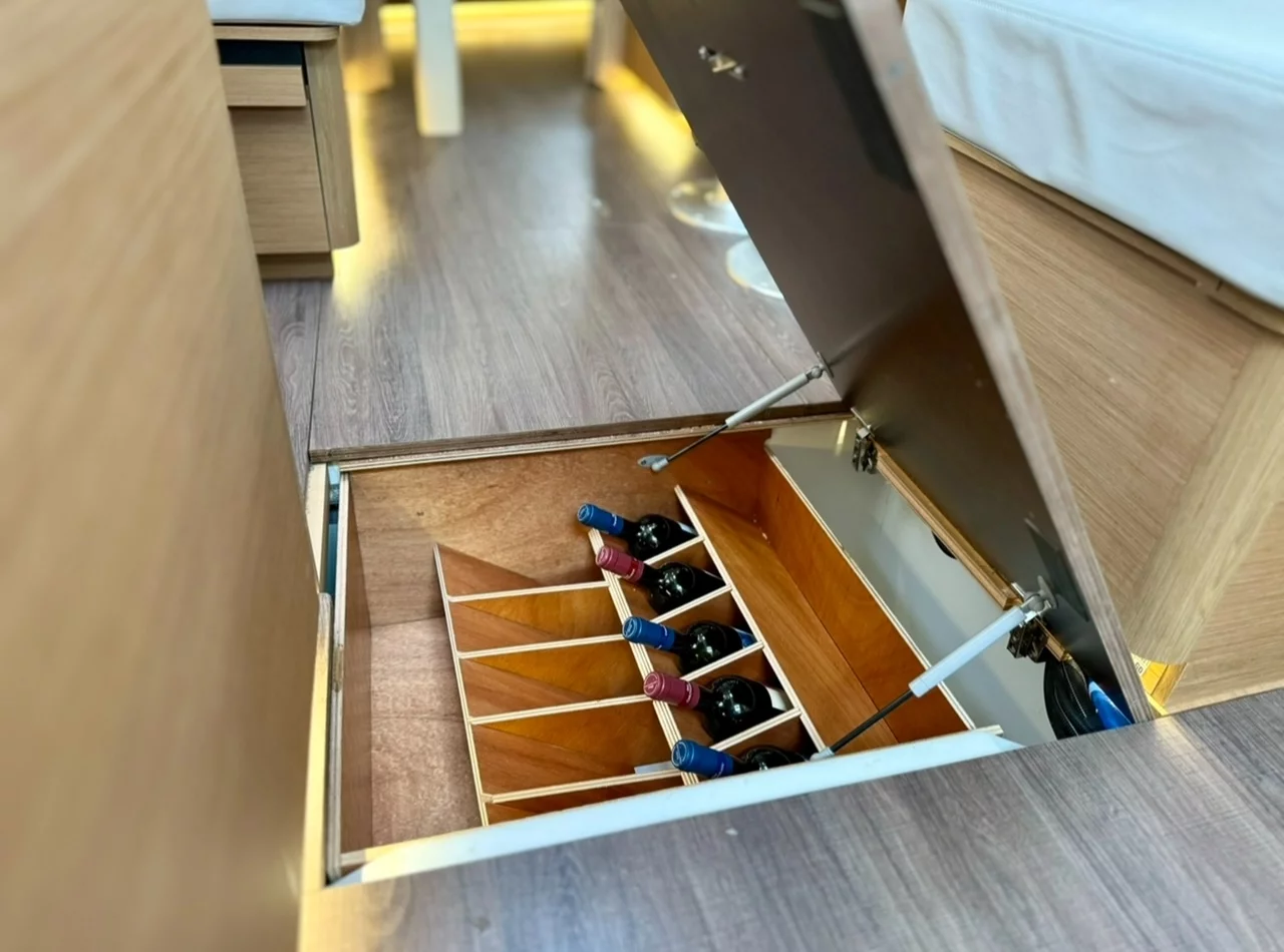 Sun Odyssey 410 (LUCIA)  - 13